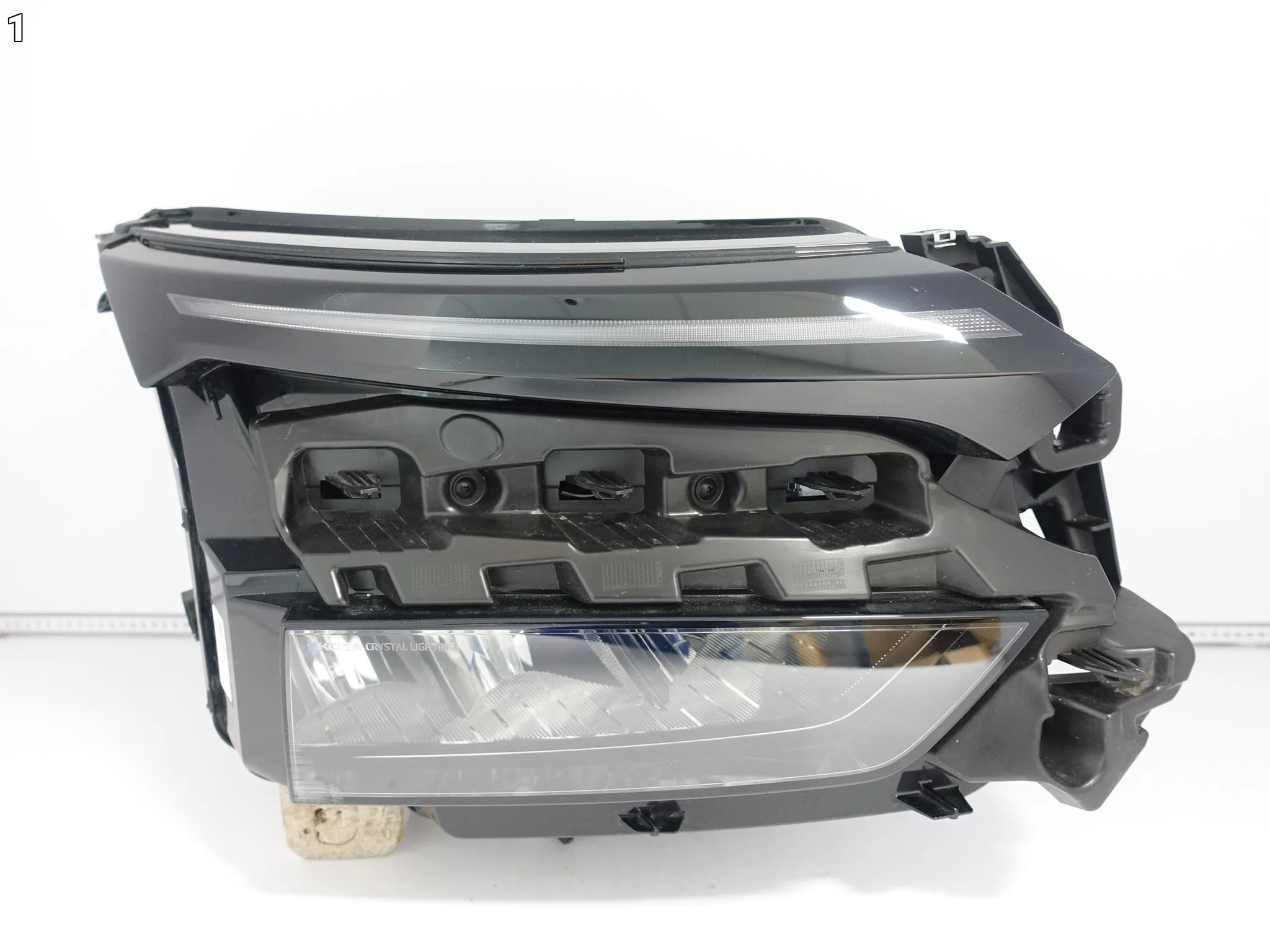 SKODA ELROQ 5LB 25- LAMPA FULL LED BASE CRYSTAL LIGHTING PRAWA PRZÓD EUROPA 92db19246bf3e3fa8b5125d86a78cd10