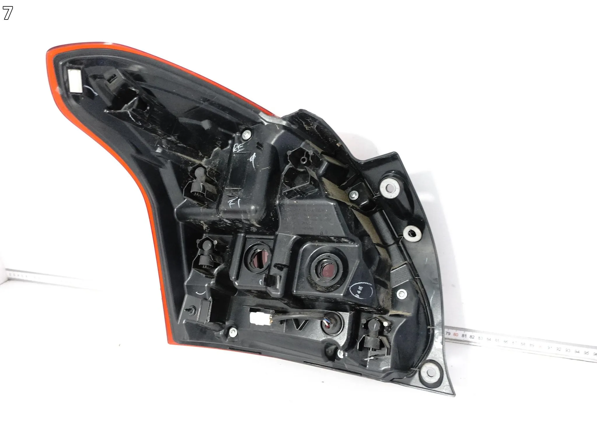 SUZUKI SWIFT MK8 VI III 3 A2L 17-24 LAMPA LED W BŁOTNIK PRAWA TYŁ EUROPA 874ae228e232361e8c36a6f417f468e0