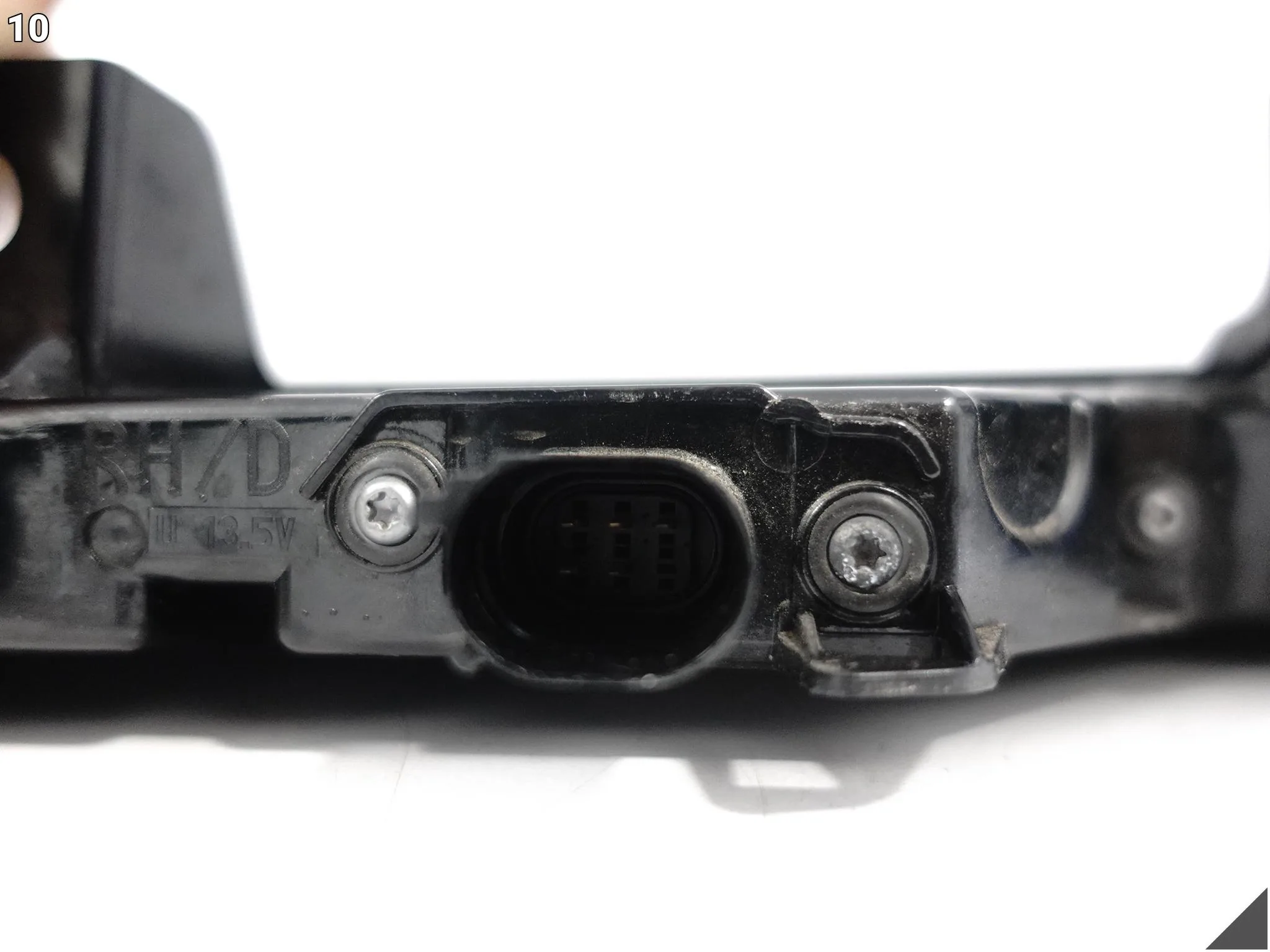 PORSCHE 911 992 19-24 LAMPA LED W BŁOTNIK PRAWA TYŁ EUROPA BASE 992945092F 233f703c7340e365132bc637f009604f