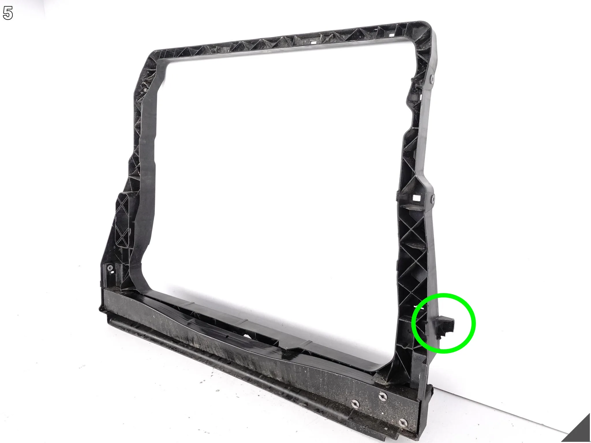 VW CRAFTER II 7C0 MAN TGE 16- WZMOCNIENIE RAMKA PASA PAS PRZÓD 7C0805588 70dfbe85968d146e5887e3c3af6c6569
