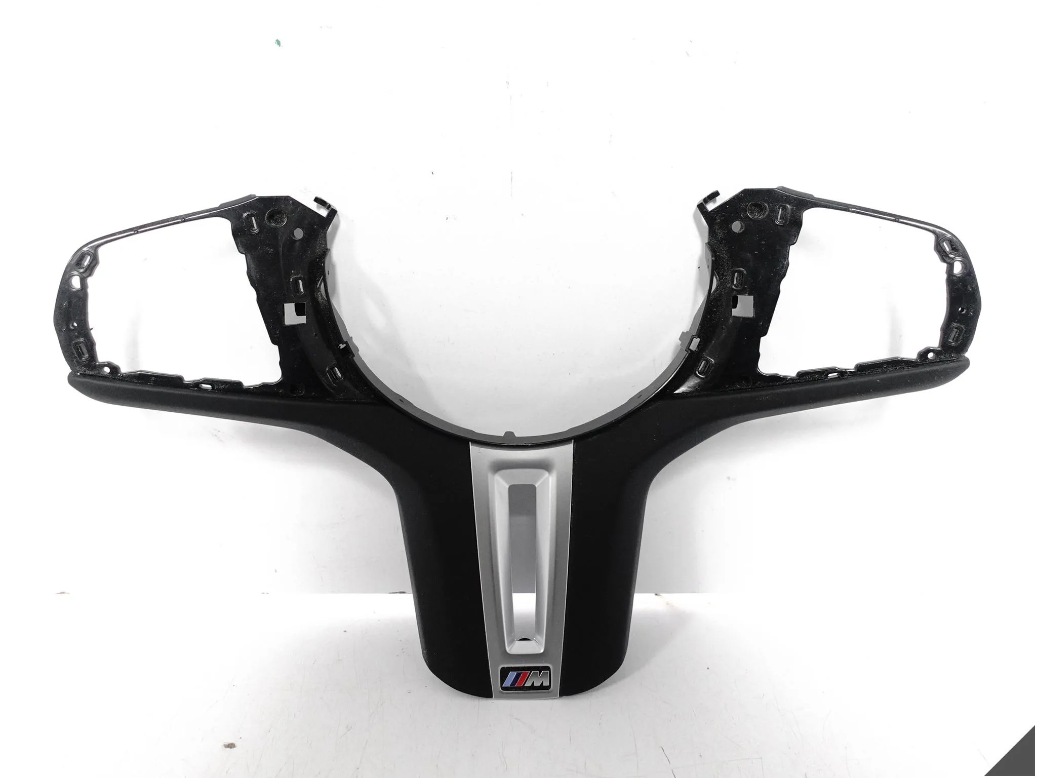 BMW M8 F91 F92 F93 M5 F90 X5M F95 X6M F96 OBUDOWA RAMKA DEKOR KIEROWNICA fd19e7367feeb0f555ddbdfe7cd45262