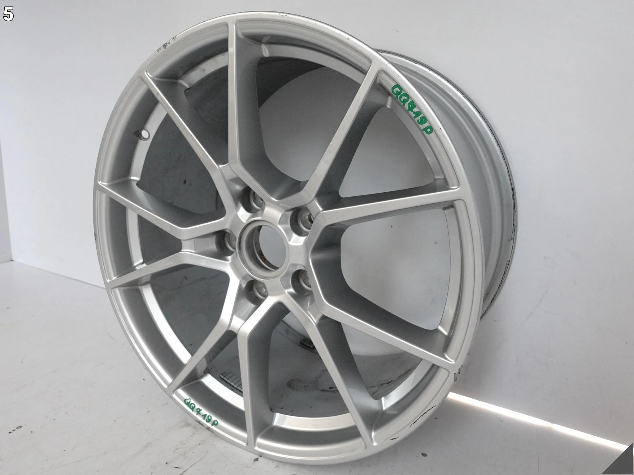 PORSCHE CAYENNE S III 9Y0 E3 FELGA ALUFELGA 10,5Jx20 ET64 5×130 8Z8 f315a75da0cecdc3d8c5e9585f9d2e99