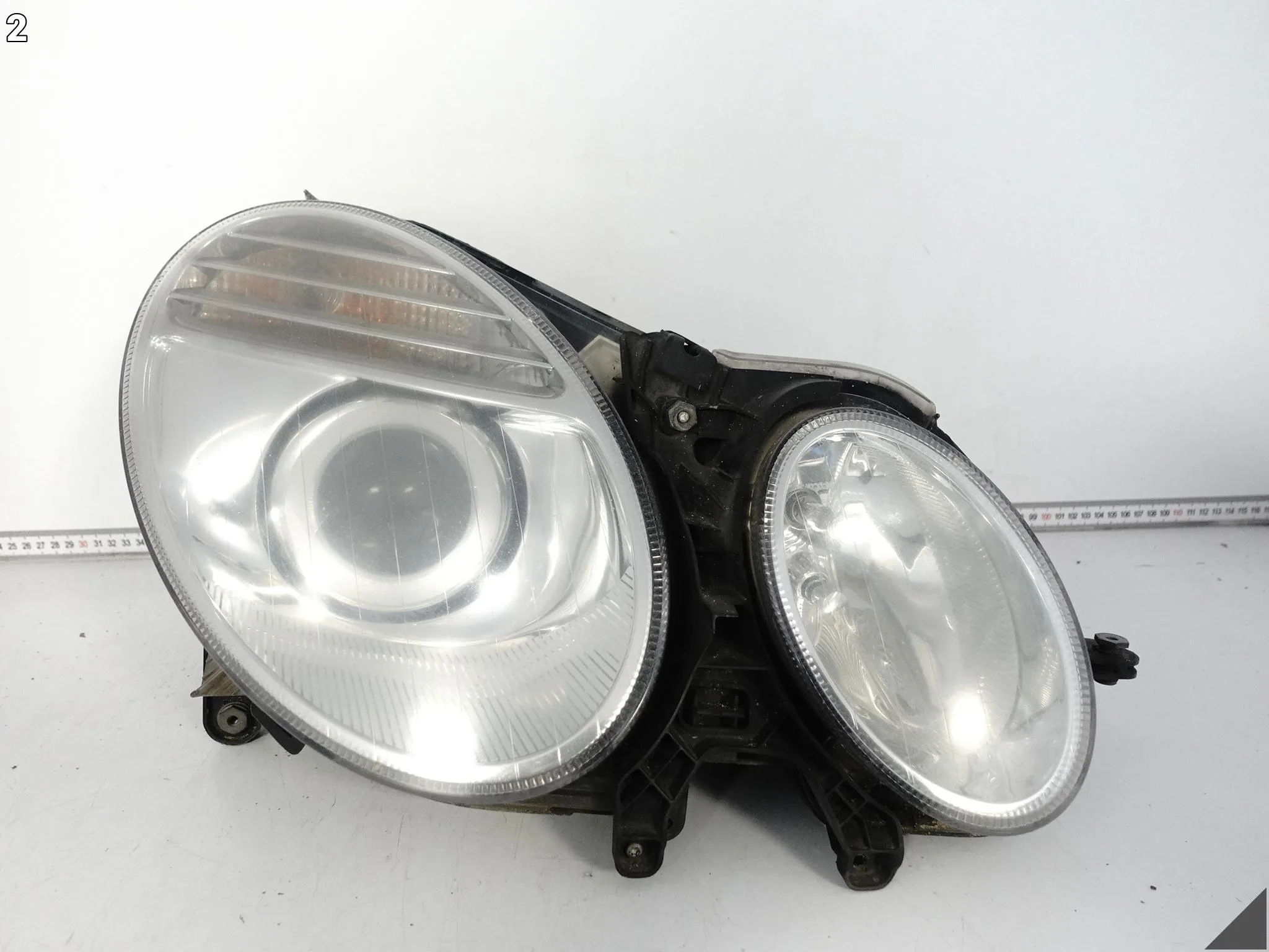 MERCEDES E-KLASA W211 S211 06-09 LIFT MOPF XENON LAMPA PRAWA PRZÓD EUROPA e1f5124ee59b0a23db2c79701d57d1f0