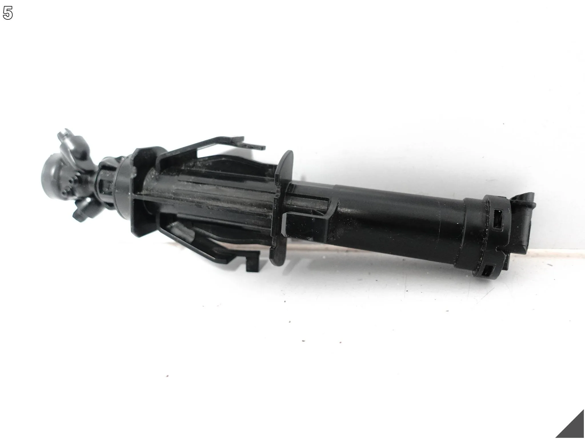 VW TOUAREG 3 III 760 CR7 18-23 SPRYSKIWACZ SPRYSK LAMPY ZDERZAK LEWY PRZÓD 84ee3c00a96ae05fa79b5d64147f2140
