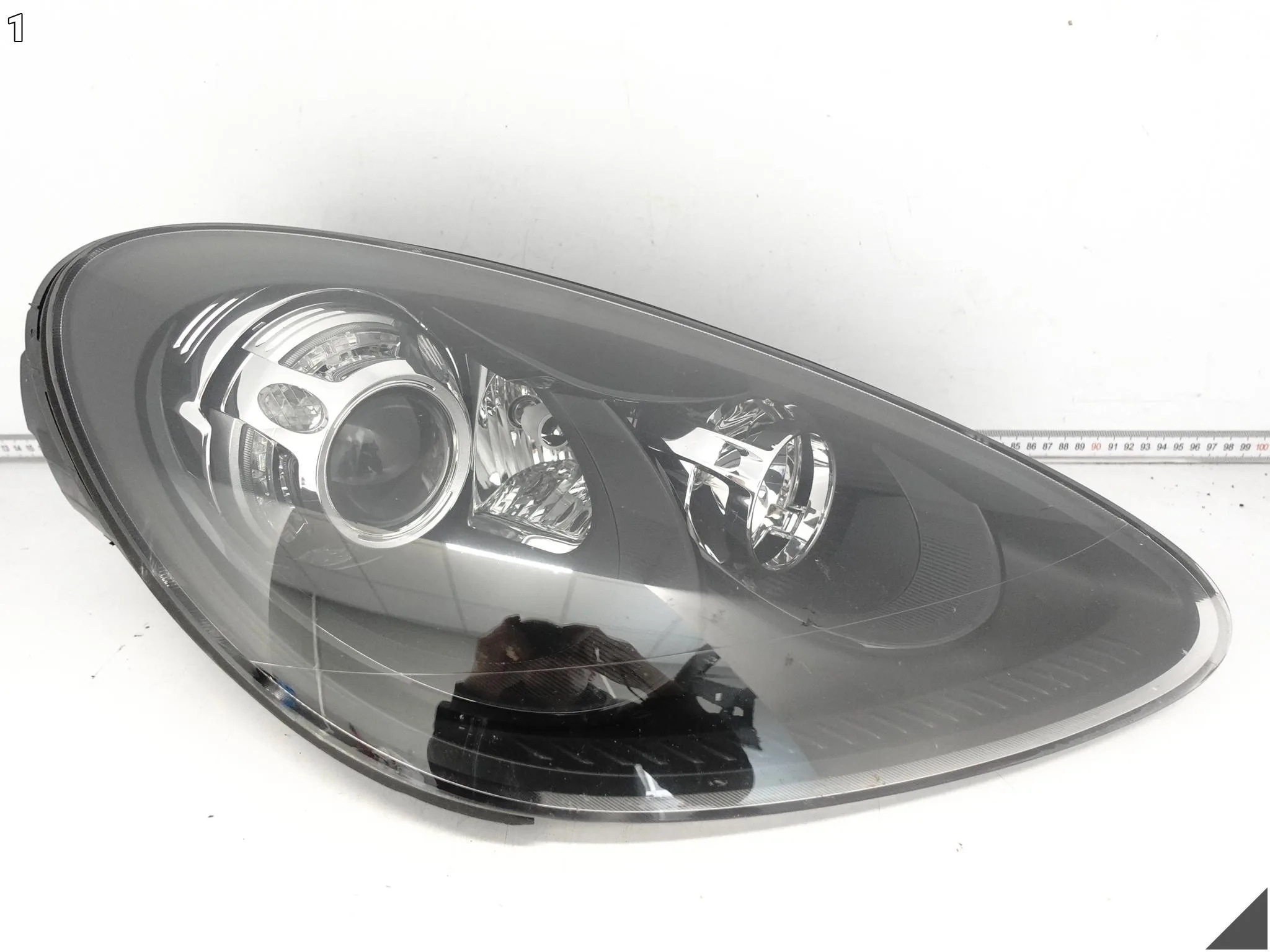PORSCHE CAYENNE 7P5 958 10-14 TURBO GTS LAMPA XENON + LED PRAWA PRZÓD EU ee2141191c77255bf7f0c7cb24c2a204