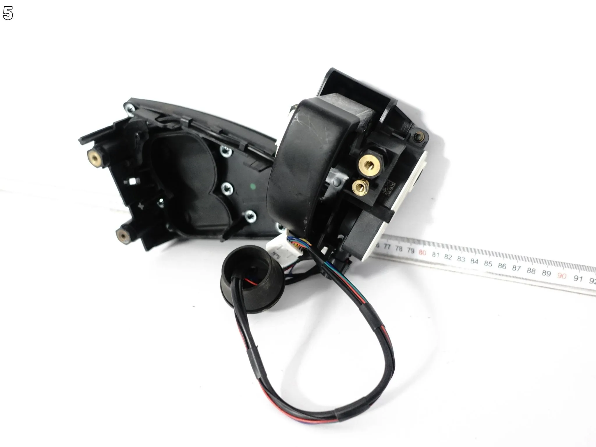 TESLA MODEL S PLAID 21-26 LIFT KLAPKA PORTU ŁADOWANIA LAMPA LEWA TYŁ EU b2d0f452041c41fed16ebe3e631b1112
