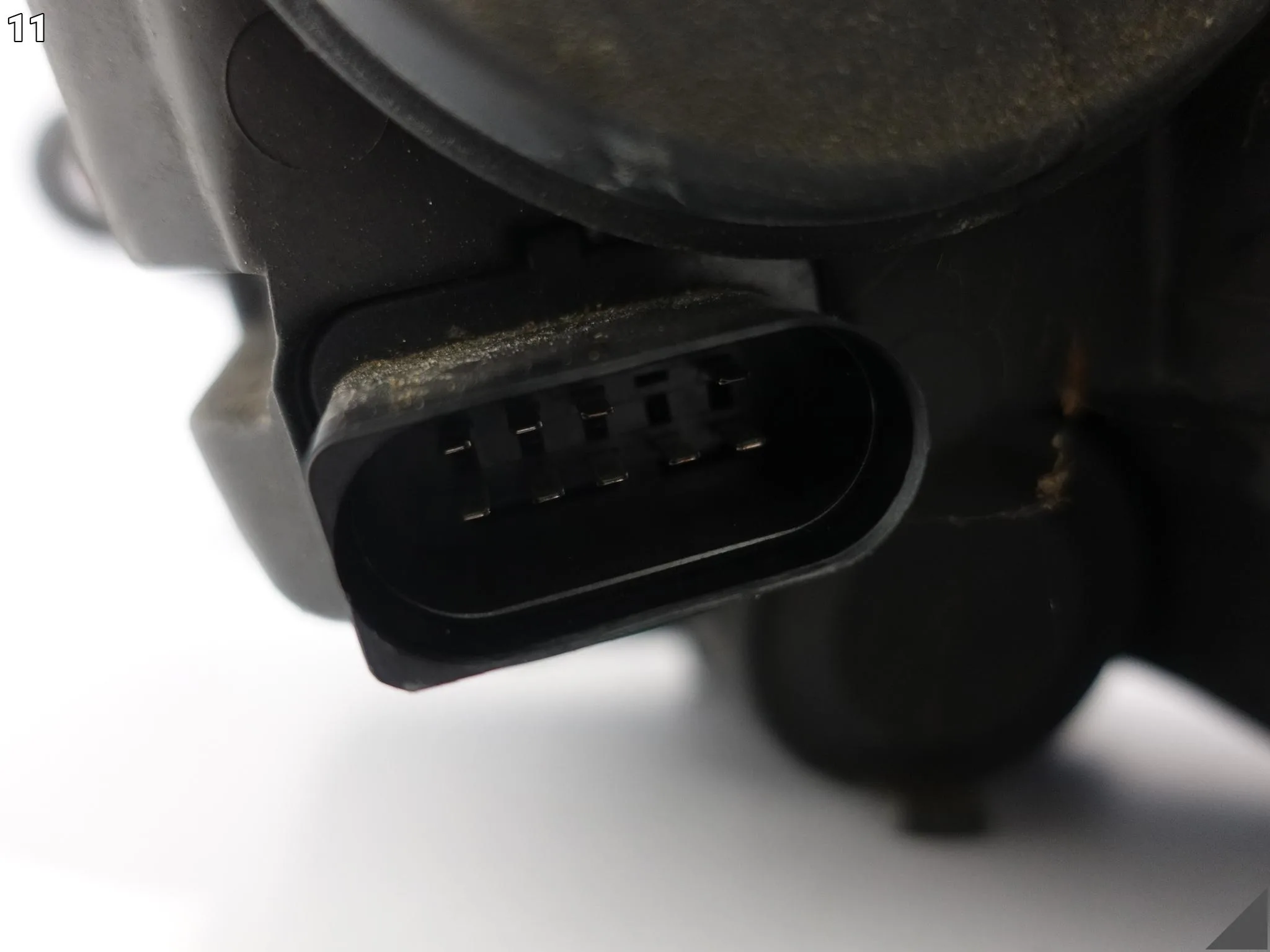 VW T6 TRANSPORTER MULTIVAN 7E1 15-19 LAMPA ZWYKŁA H7 HALOGEN PRAWA PRZÓD EU 320be4095c4c02e90002a96d039b3649
