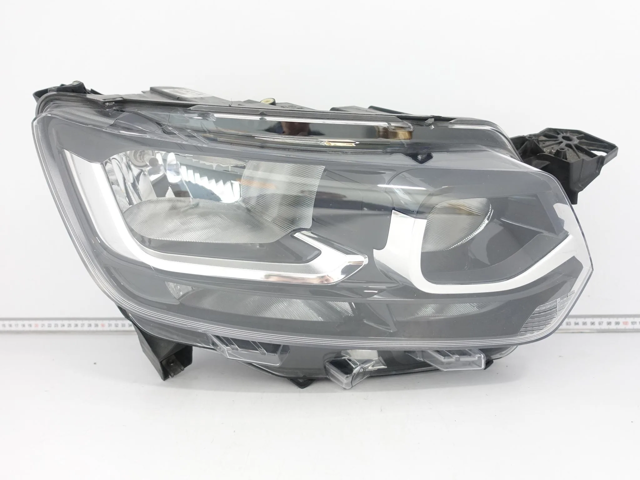 TOYOTA PROACE CITY 19-23 LAMPA PRAWA PRZÓD ZWYKŁA HALOGEN H7 EUROPA 1e6fe732a2685cfe9e4a99dfd0b556dc