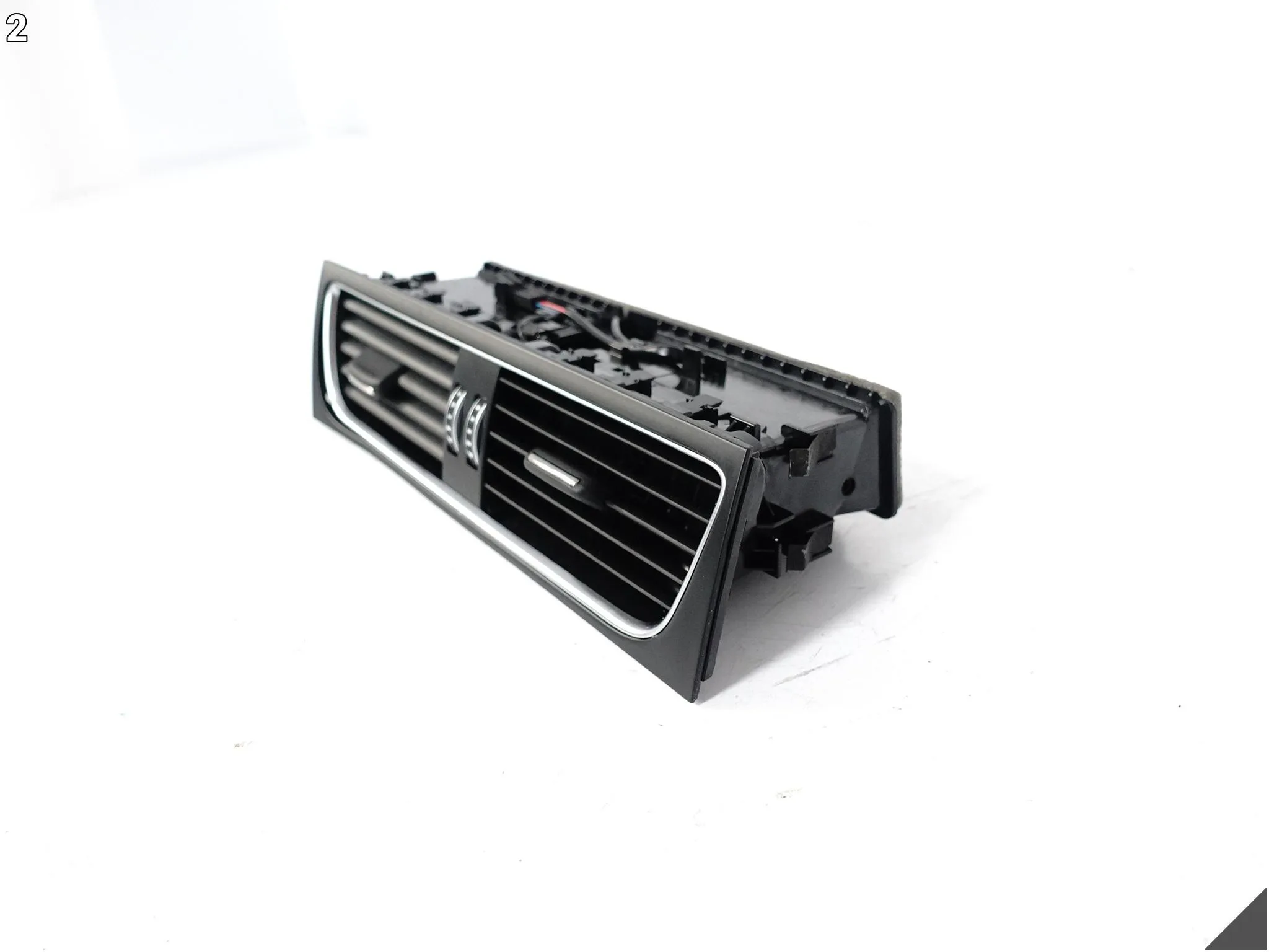 AUDI A5 S5 8T0 A4 S4 8K0 B8 LIFT 11-16 KRATKA NAWIEWU ŚRODKOWA KOKPIT WVF dbff8fa3f21b78f396151760109fdd2c