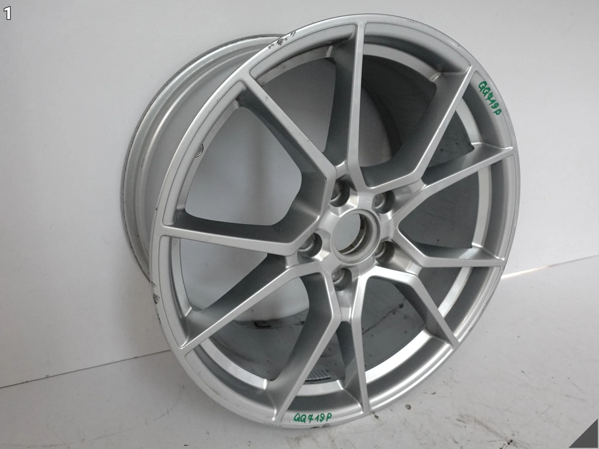 PORSCHE CAYENNE S III 9Y0 E3 FELGA ALUFELGA 10,5Jx20 ET64 5×130 8Z8 807b8b9836352d76d5242dcda7cbdcd8