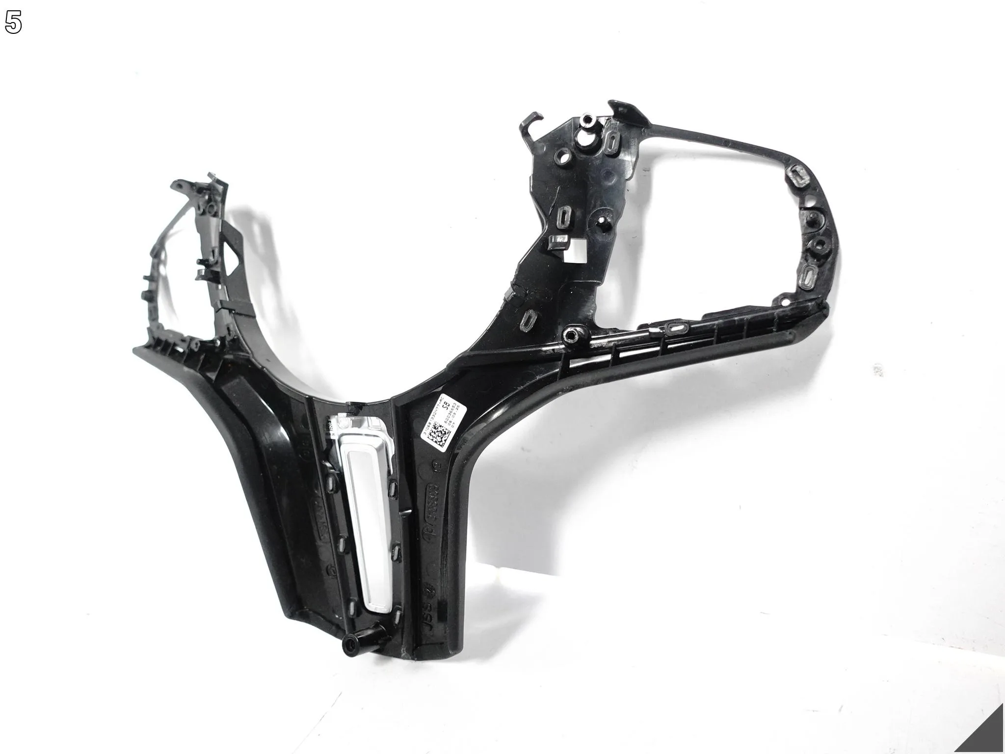 BMW M8 F91 F92 F93 M5 F90 X5M F95 X6M F96 OBUDOWA RAMKA DEKOR KIEROWNICA 21bd3deb215be3d4b47c81c07232081b