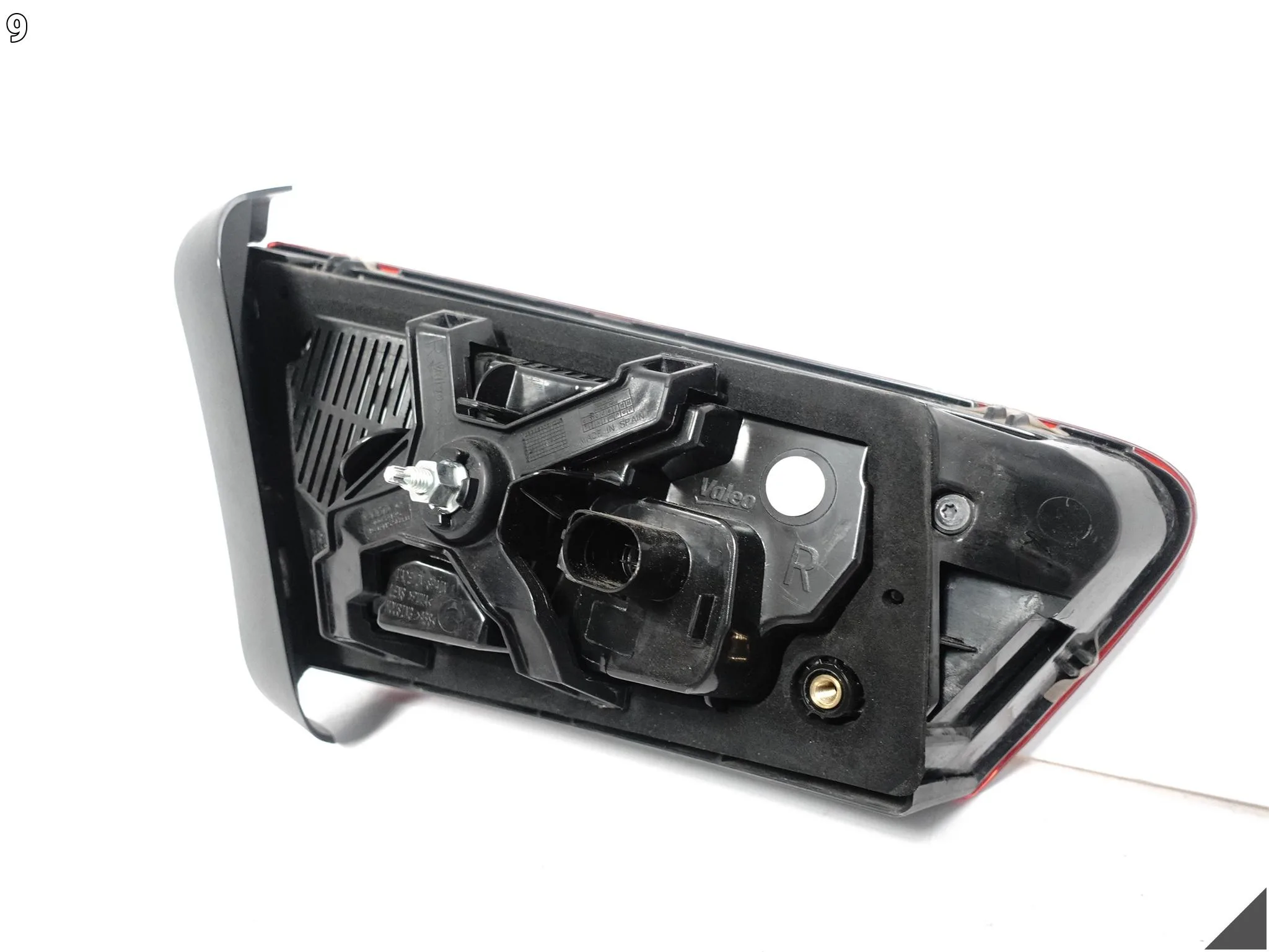 AUDI A6 S6 C7 4G5 4G0 SEDAN LIFT 14-18 LAMPA LED W KLAPĘ PRAWA TYŁ EUROPA 71798af490e0d9e3d687c018d1c9f7f6