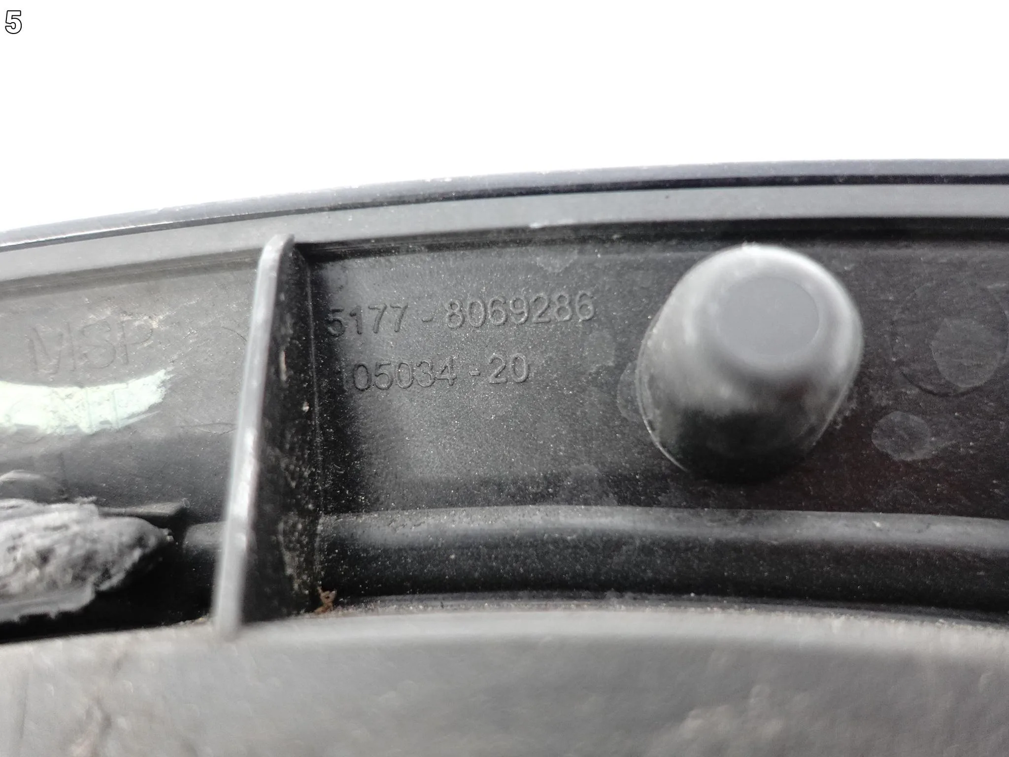 BMW X5 G05 M-PAKIET 18- LISTWA NAKŁADKA NA BŁOTNIK PRAWA PRZÓD b9a9bb91653bc24e17a52662b67cc81a