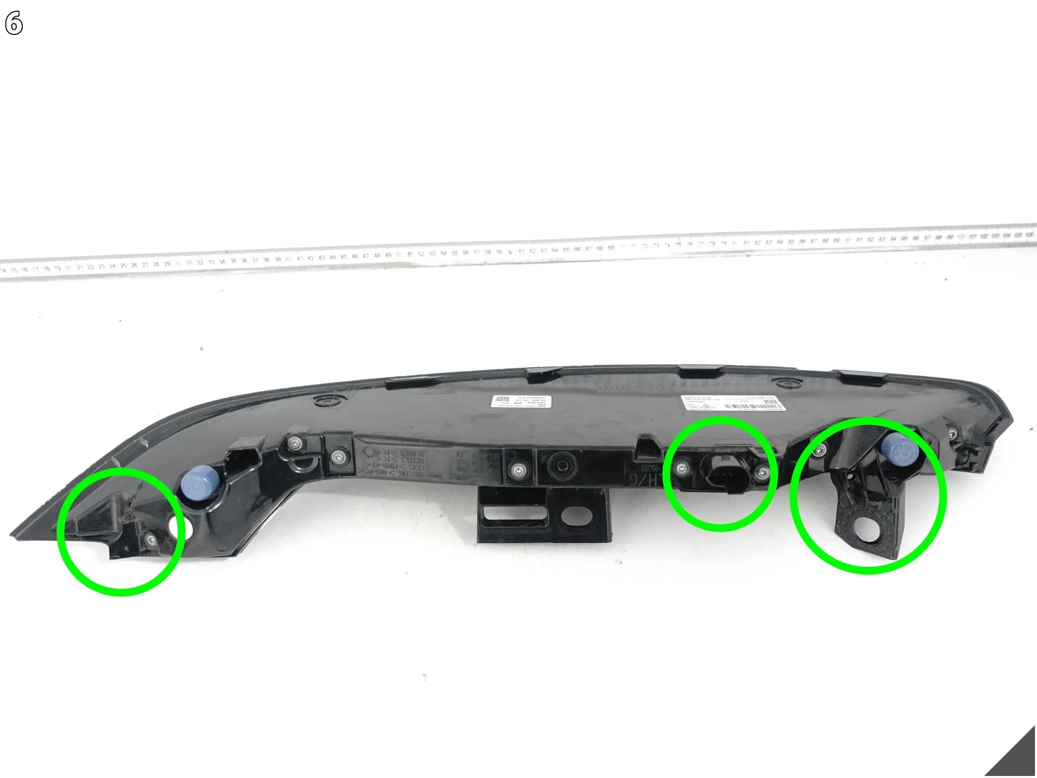 PORSCHE 911 992 19-24 LAMPA LED W BŁOTNIK LEWA TYŁ EUROPA BASE 992945091E b5936a9441ef52d484409612d23e03fc
