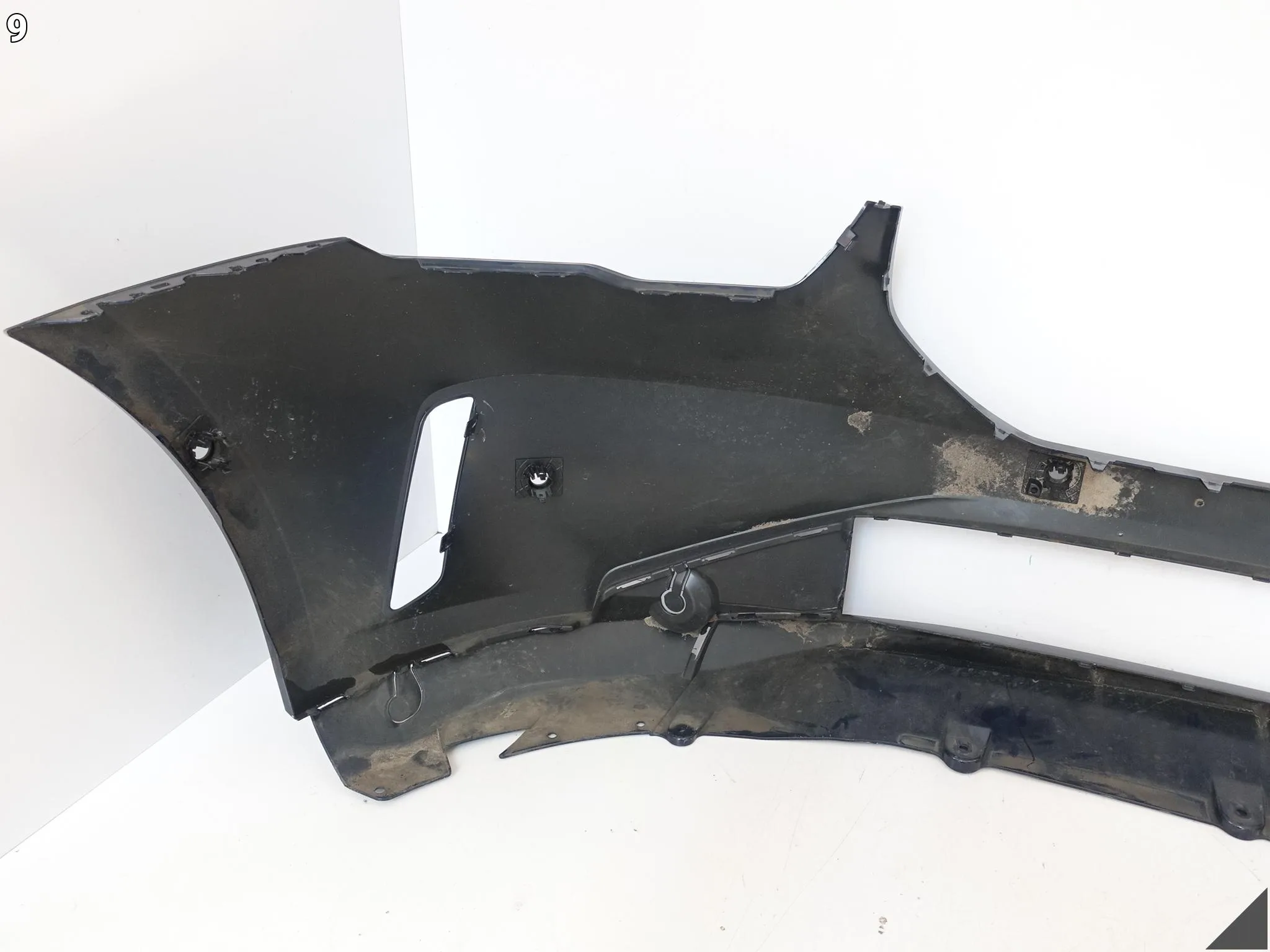 BMW 5 G60 G61 ZWYKŁY BASIC 23- ZDERZAK BUMPER ZAŚLEPKA PRZÓD (6xPDC) 1bf9e3a8f6536f329cb2d4ea7f6cb795