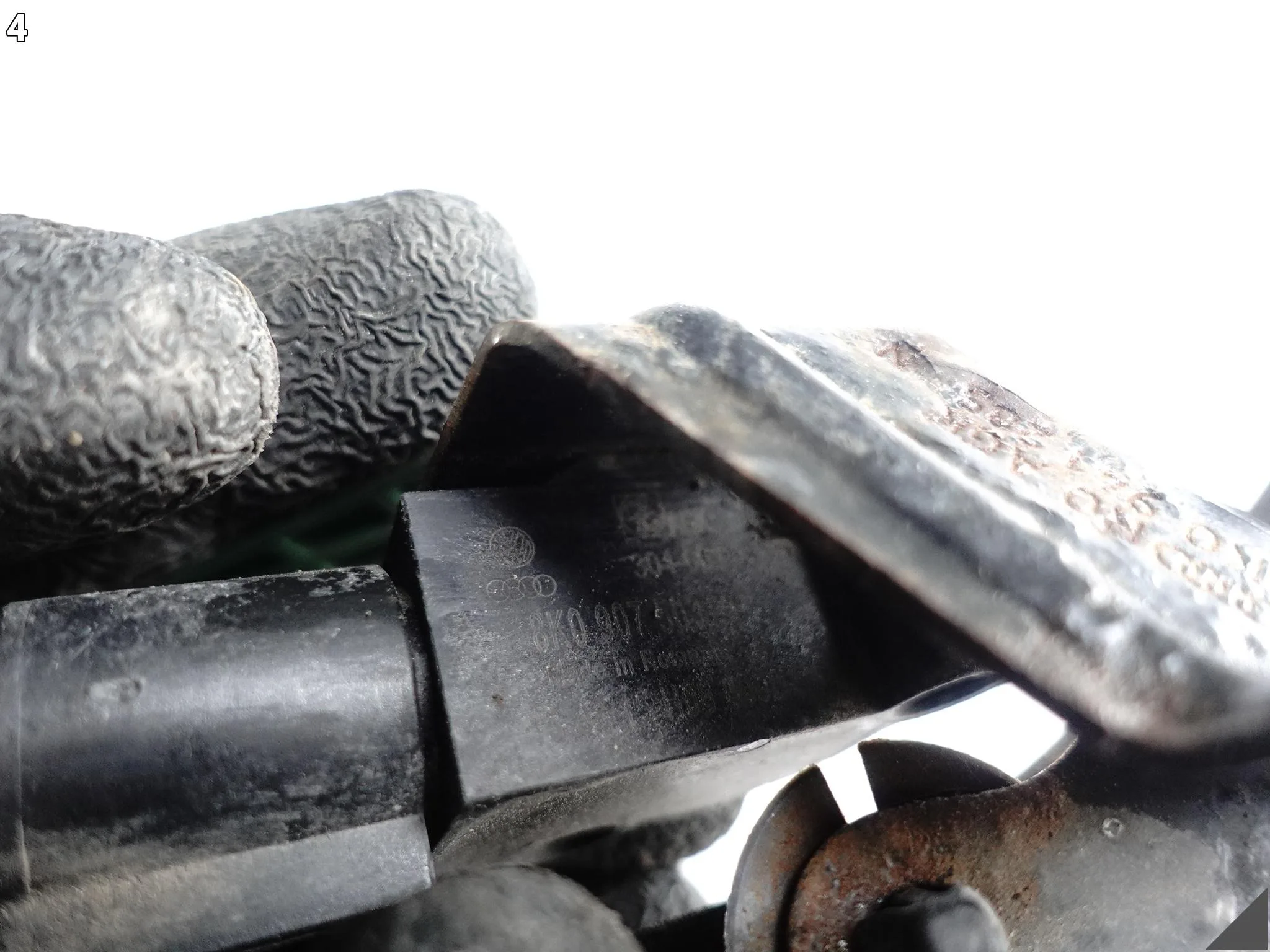 AUDI A5 S5 8T0 8T8 A4 S4 8K0 11-16 CZUJNIK POZIOMOWANIA ŚWIATEŁ LEWY PRZÓD e5fbc21273a94dd8640da052b58ed7ef