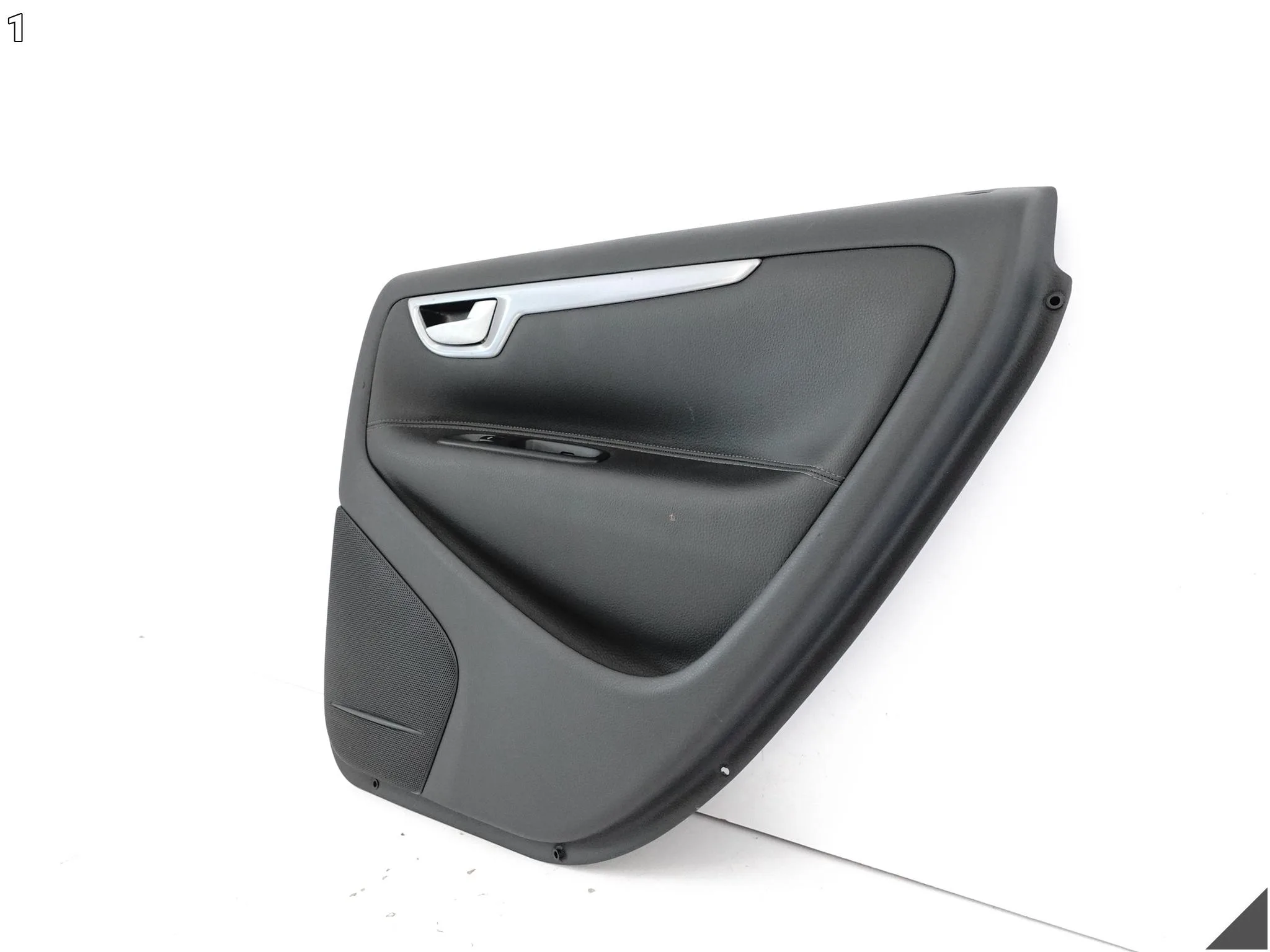 VOLVO V70 II 2 00-07 TAPICERKA BOCZEK DRZWI PANEL PRAWA TYŁ 39990935 a8c6f222e15165728793a245f3b24d29