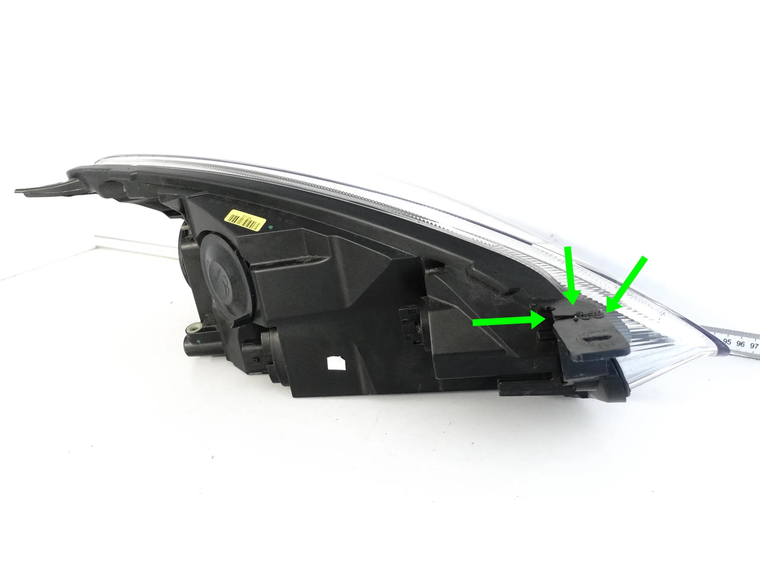 FORD FIESTA MK8 VIII VII 17-21 LAMPA ZWYKŁA SOCZEWKA HALOGEN + LED LEWA EU 72388a96bf6eeeb37800ddc22a1dcc82