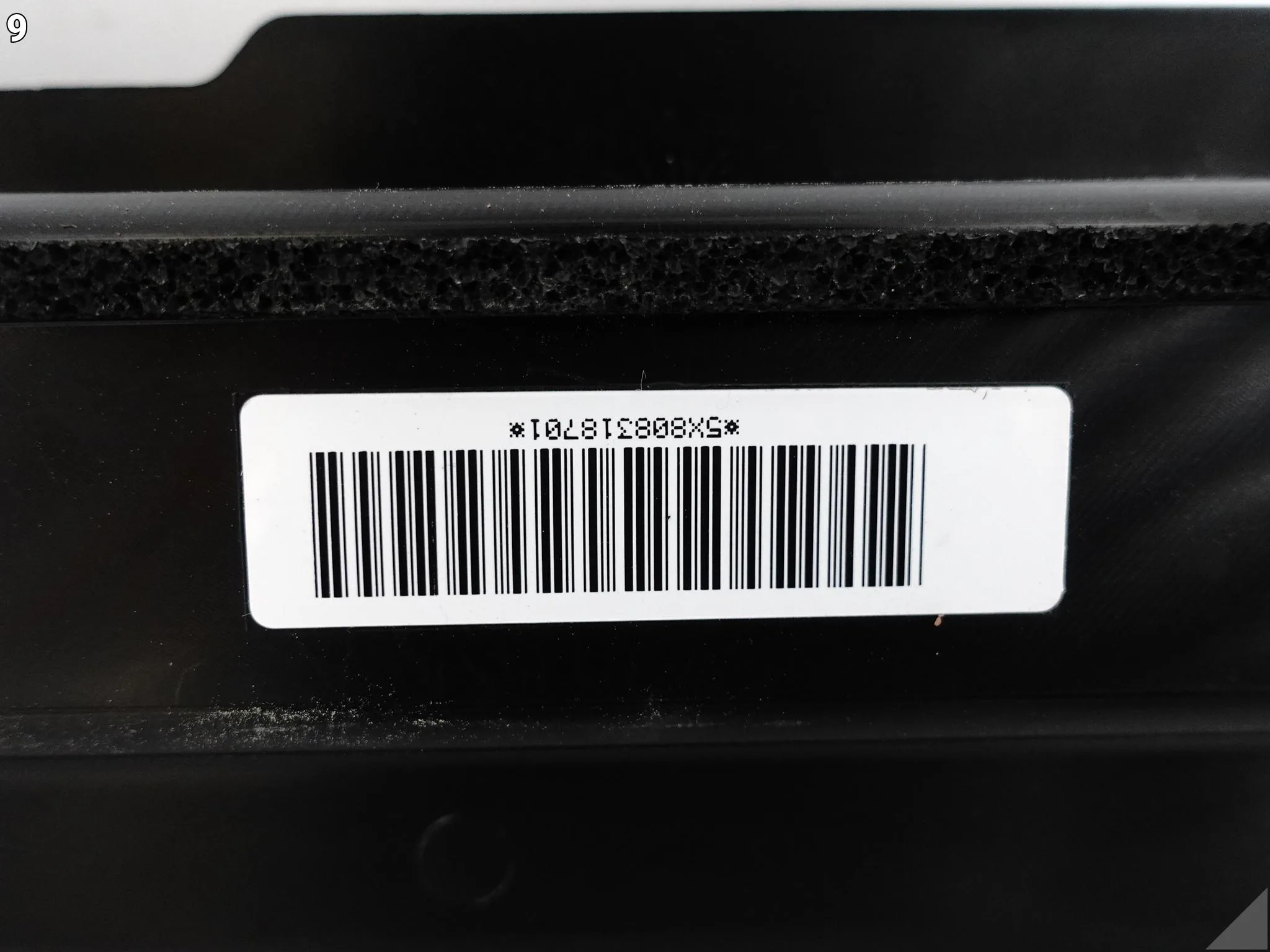 BMW M8 F91 F92 F93 8 G14 G15 G16 18- LISTWA USZCZELKA BŁOTNIK PRZÓD LEWA 611a57e8567eb8e19b71fabdc04b29a9
