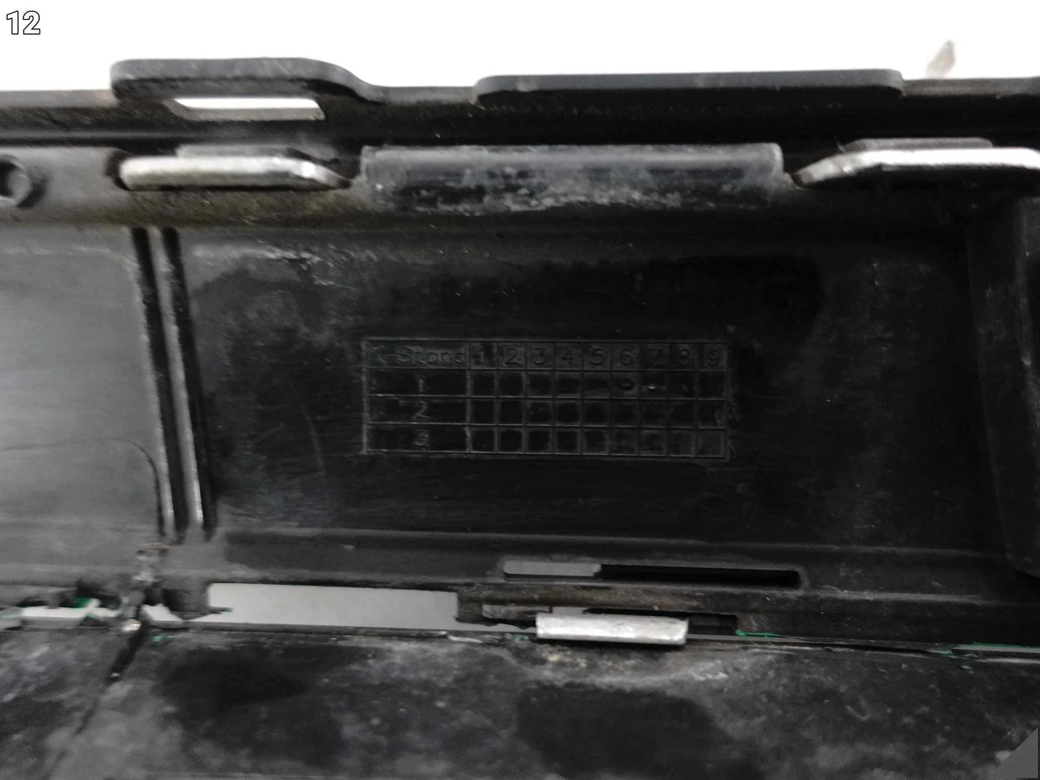 VW TOUAREG II 2 7P6 10-14 KRATKA ŚRODKOWA ATRAPA CHROM LISTWA ZDERZAK PRZÓD 697c56035badb0daa368d074e97f8179