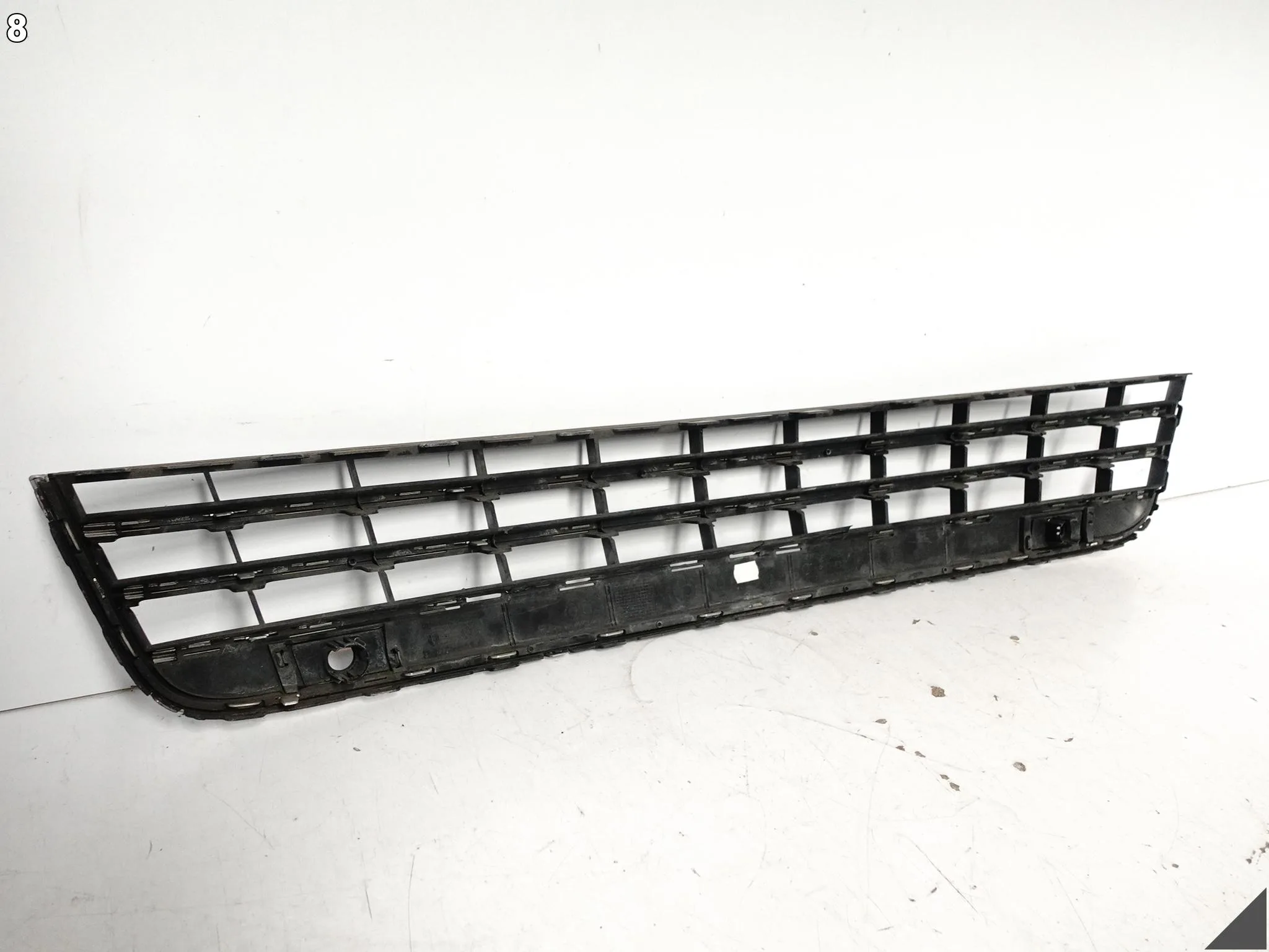VW TOUAREG II 2 7P6 10-14 KRATKA ŚRODKOWA ATRAPA CHROM LISTWA ZDERZAK PRZÓD 75d1b874443a859e20f41d1dd555275c