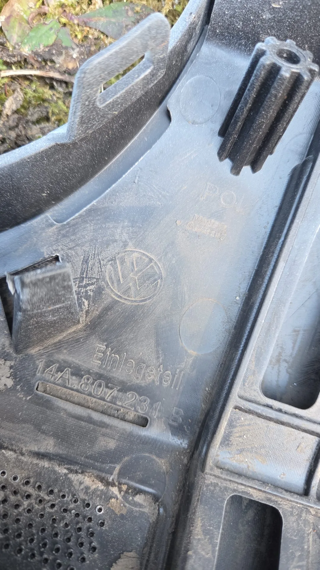 VW ID7 ID.7 14A 23- ZDERZAK BUMPER WSPORNIK WZMOCNIENIE PRZÓD (PDC/KAMERA) 2cfe50f0f6e6d99f22cee4b7761702ae