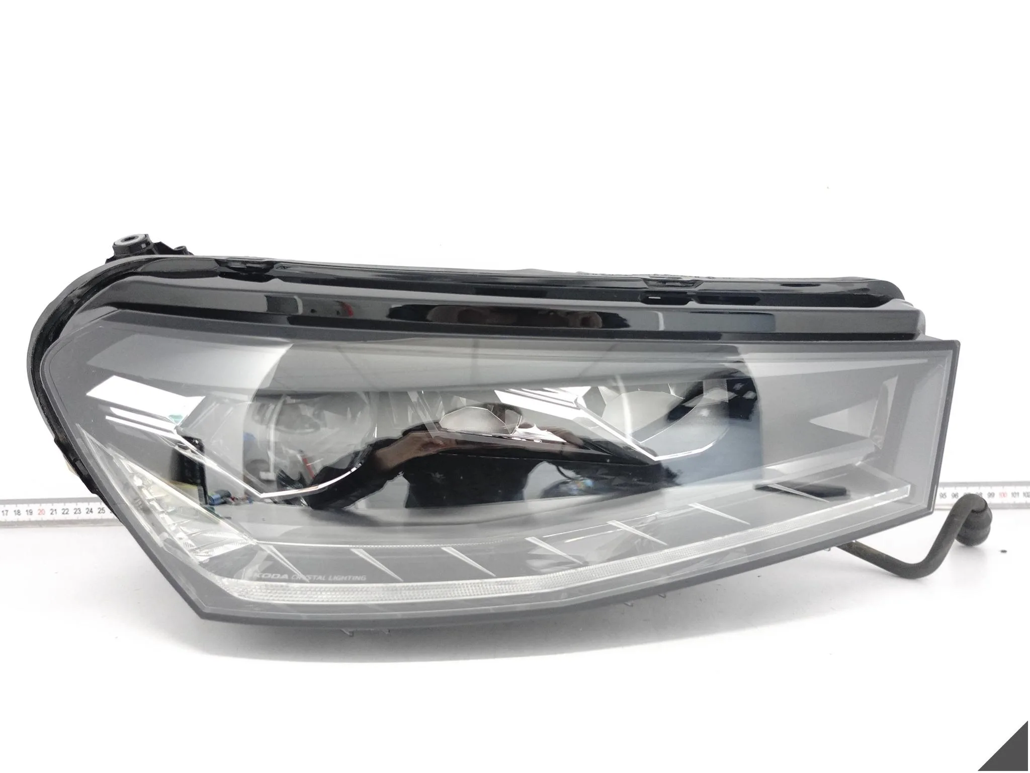 SKODA FABIA IV (4 GENERACJA) 6VA 6VB 21- LAMPA CRYSTAL FULL LED PRAWA PRZÓD e02ee700a922a1e064df1f60d554bfc5