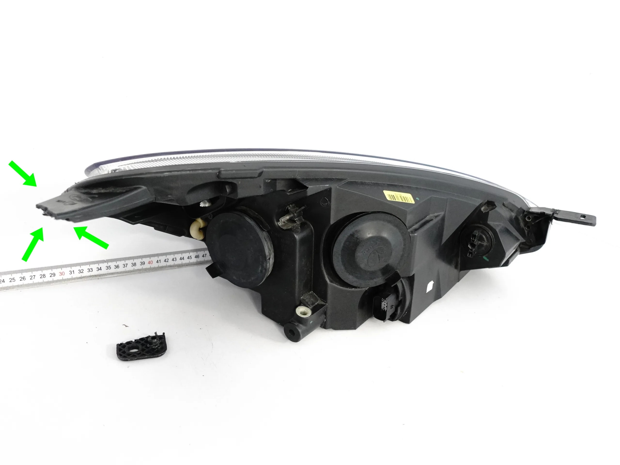 FORD FIESTA MK8 VIII VII 17-21 LAMPA ZWYKŁA SOCZEWKA HALOGEN + LED LEWA EU 3d79a39265bc302bc66cbf0a7bed1b63
