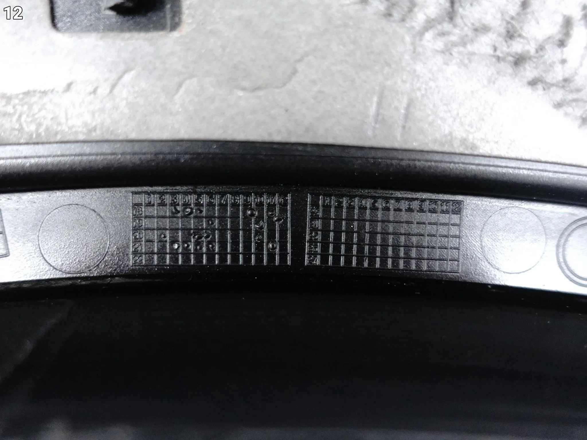 AUDI RSQ8 RS Q8 4M8 18- LISTWA NAKŁADKA NA DRZWI TYŁ LEWA 4M8854819C 4938c88f7cb6ed9715f72343e436d8ef