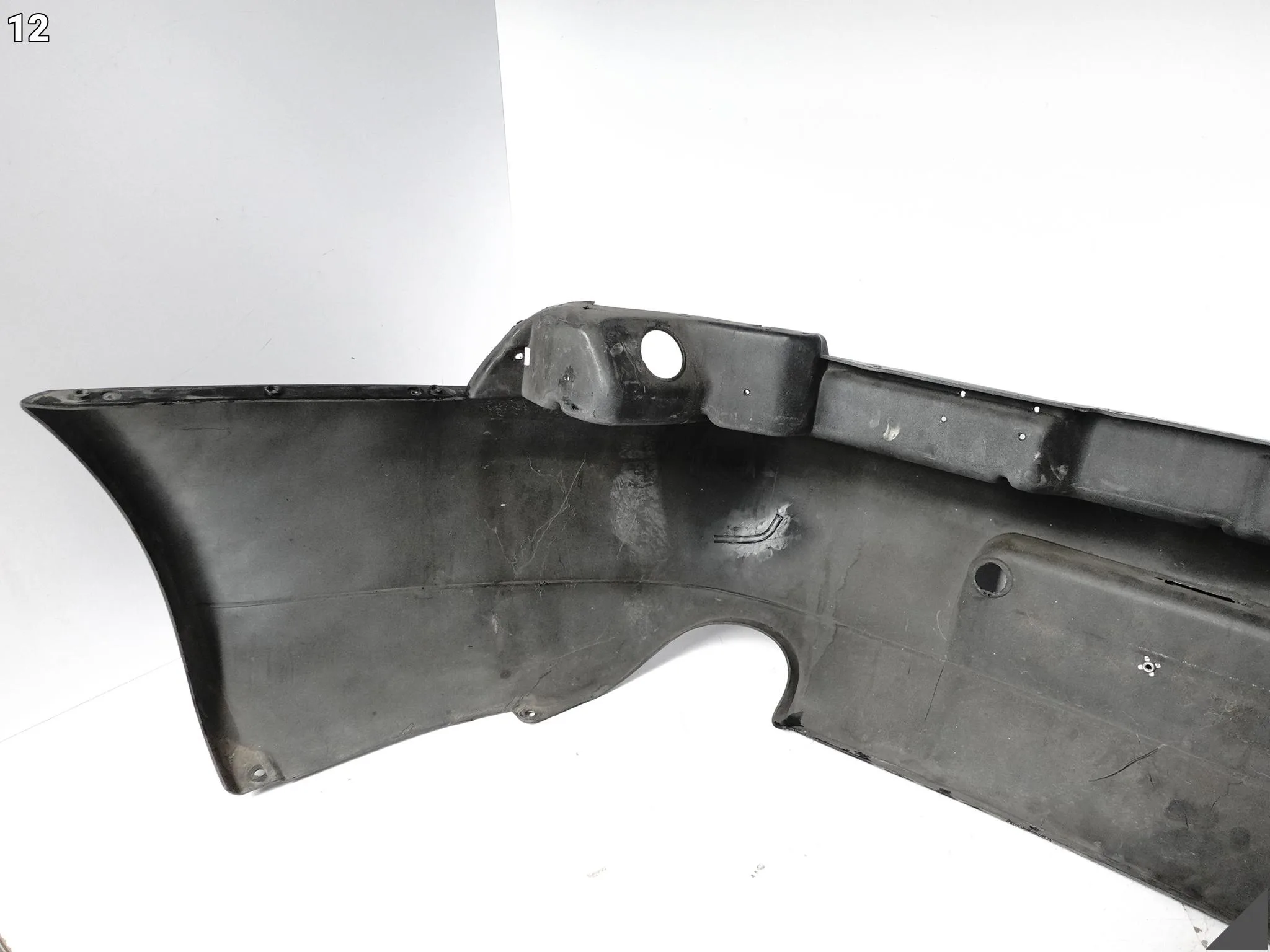 PORSCHE 911 993 CARRERA 2 / C4 / TARGA 93-98 ZDERZAK BUMPER TYŁ 99350541100 ed813ae6e6b8cbf0a2c12a62b3bce54c