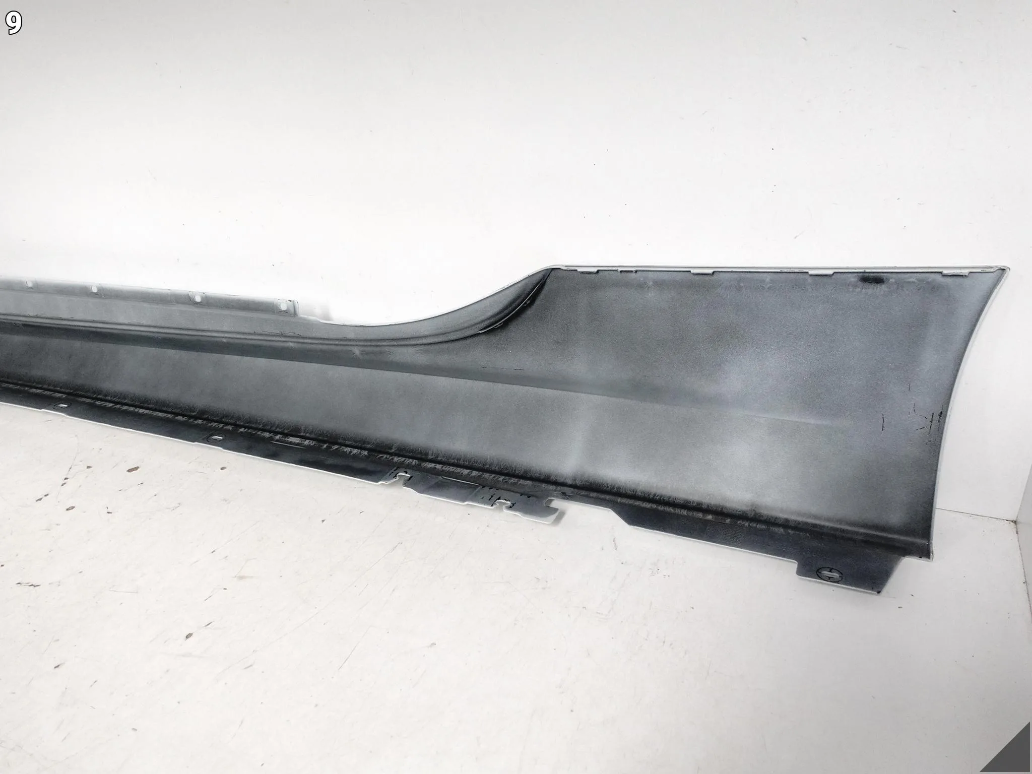 BMW M8 F91 F92 8 G14 G15 M-PAKIET 19- LISTWA NAKŁADKA PROGOWA PRAWA U300 b3b150552dde0db073fd372d58d62a34