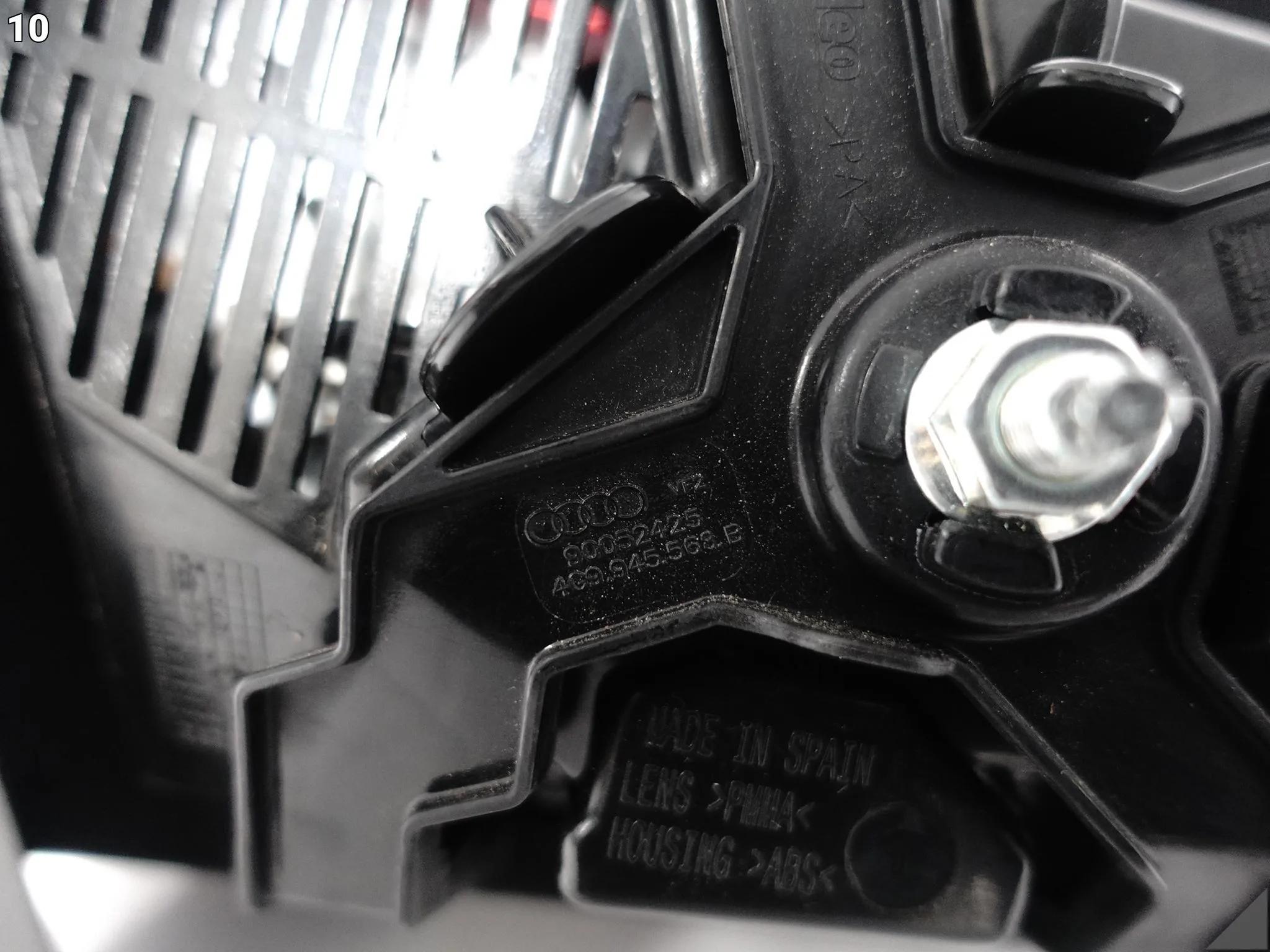 AUDI A6 S6 C7 4G5 4G0 SEDAN LIFT 14-18 LAMPA LED W KLAPĘ PRAWA TYŁ EUROPA a163f5512c2f6452ba1cf4e846fe3d60