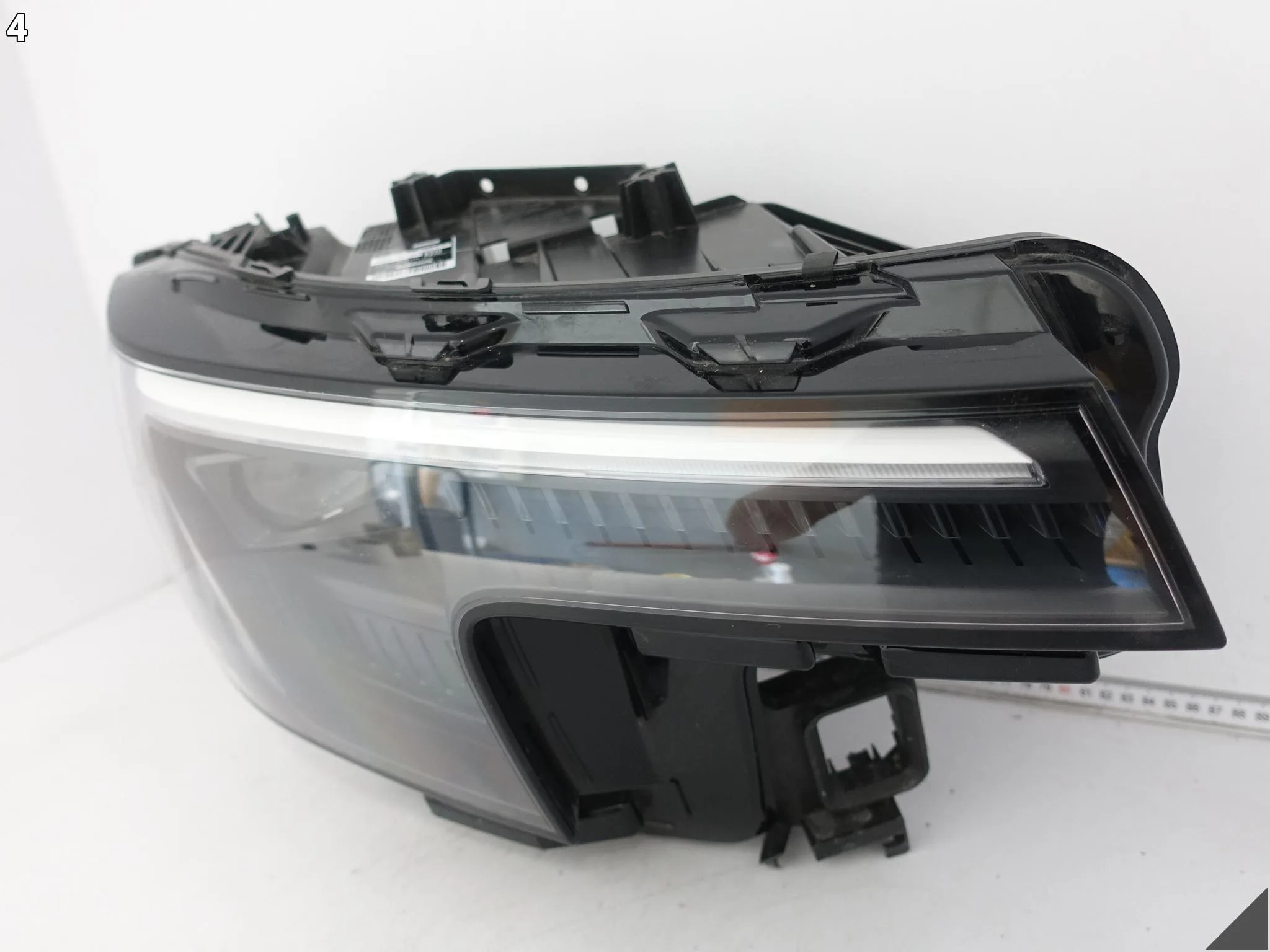 FORD EXPLORER EV 23- LAMPA HEADLIGHT FULL LED PRAWA PRZÓD EUROPA 64c45a852b44ccb16ed049b93b1e266a