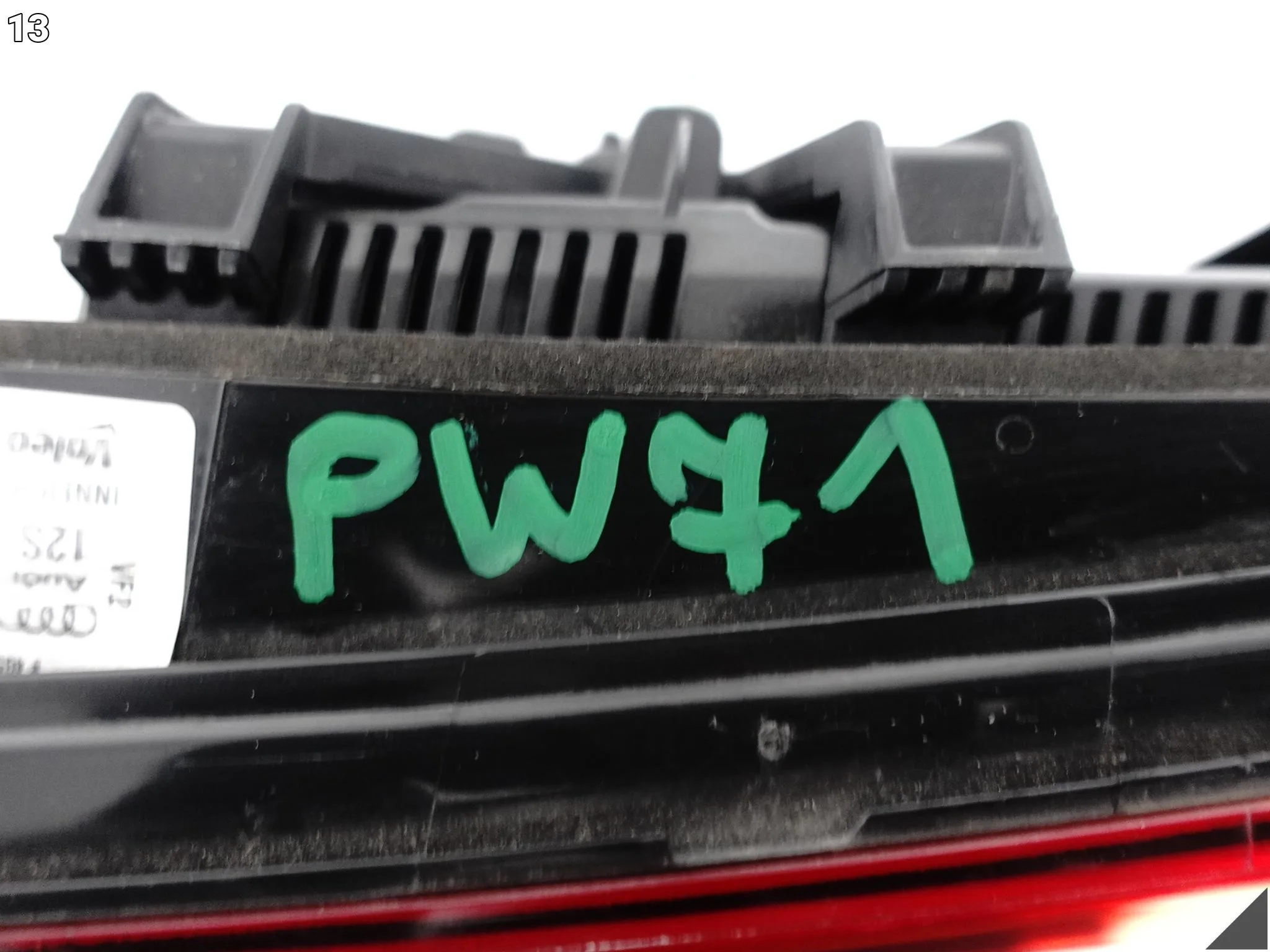 AUDI A6 S6 C7 4G5 4G0 SEDAN LIFT 14-18 LAMPA LED W KLAPĘ PRAWA TYŁ EUROPA 49a27c2bc61743f3d0cb236957817167