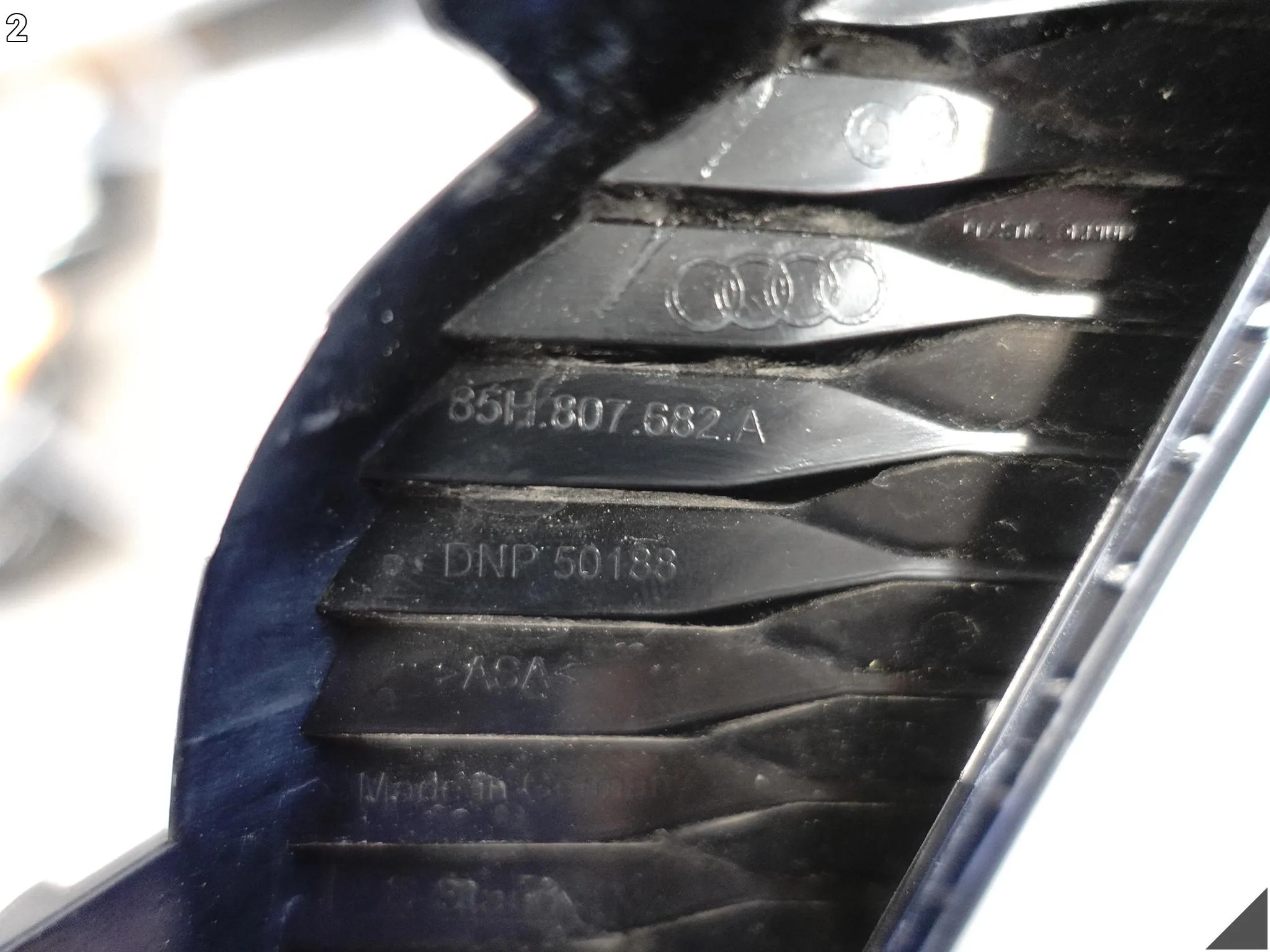 AUDI Q6 S-LINE SQ6 E-TRON 85H 23- LISTWA ATRAPA OSŁONA ZDERZAK PRZÓD PRAWA e90a546b947eb533e570113709ac7a66