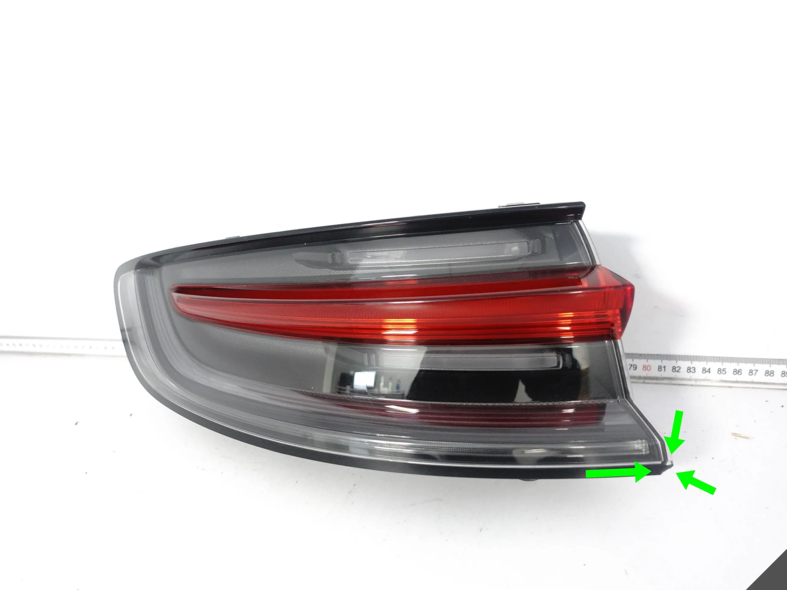 PORSCHE MACAN 95B LIFT 18-24 LAMPA LED W BŁOTNIK BASE BASIC LEWA TYŁ EUROPA 89aa6f50b66aa169ddb4249efd1aa963