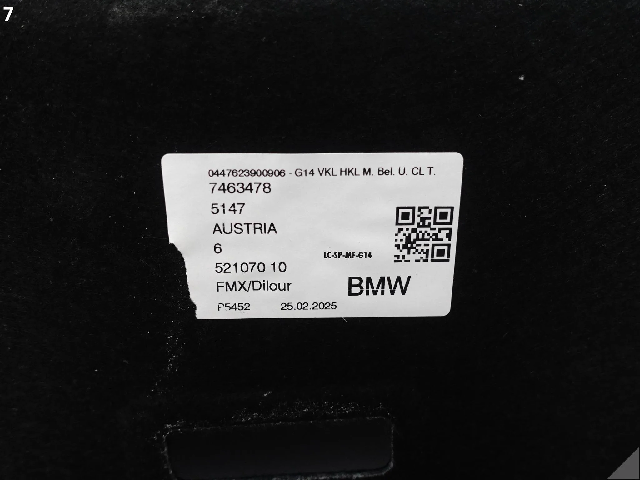 BMW M8 F91 8 G14 CABRIO 18- TAPICERKA POSZYCIE KLAPY POKRYWY BAGAŻNIKA TYŁ 6e2dfbfd3b43e93fbcdf2918b148eabd
