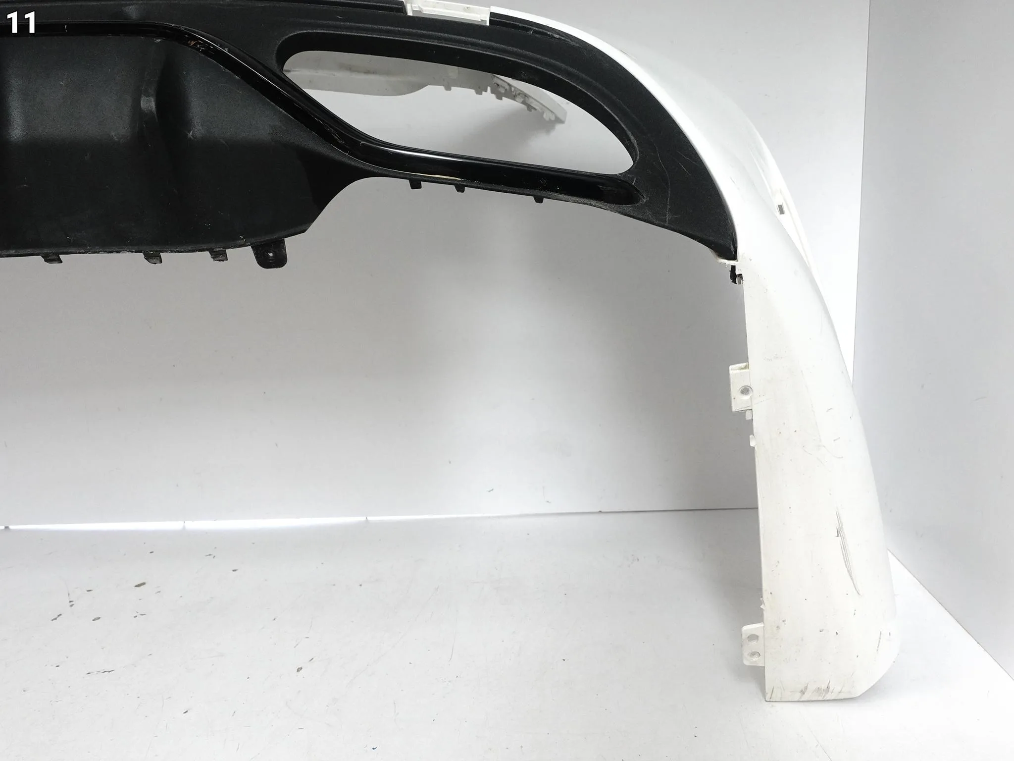 MERCEDES C-KLASA W205 AMG SEDAN LIFT MOPF 18-21 ZDERZAK SPOILER TYŁ (PDC) 5200fce705a6d51123e6b598a43c59cb