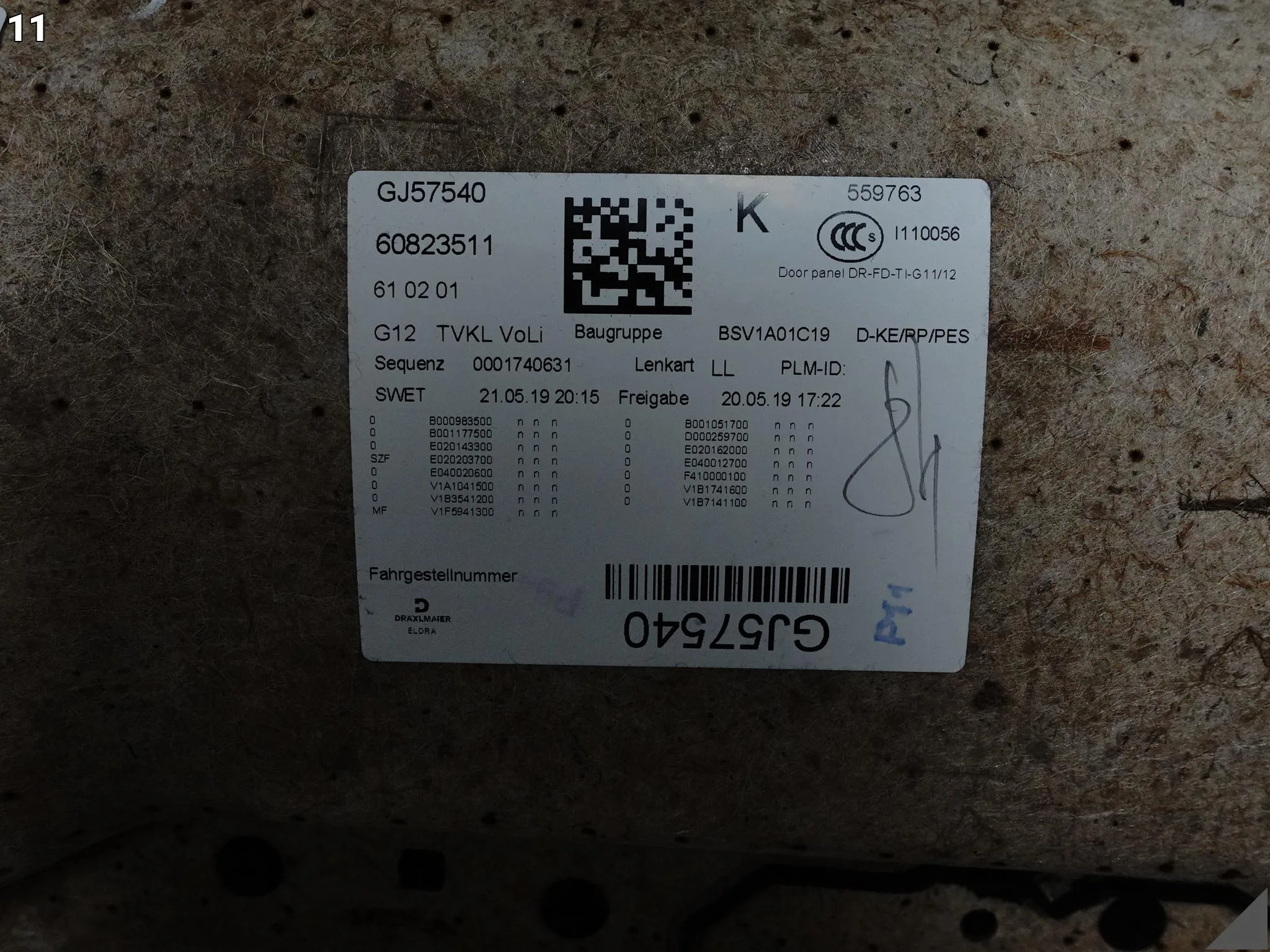 BMW 7 G12 19-22 TAPICERKA SKÓRA DEKOR KLAMKA PRZEŁĄCZNIKI DRZWI PRZÓD L 3a6d80fb8f3ab84d3e75f815e0bddd76