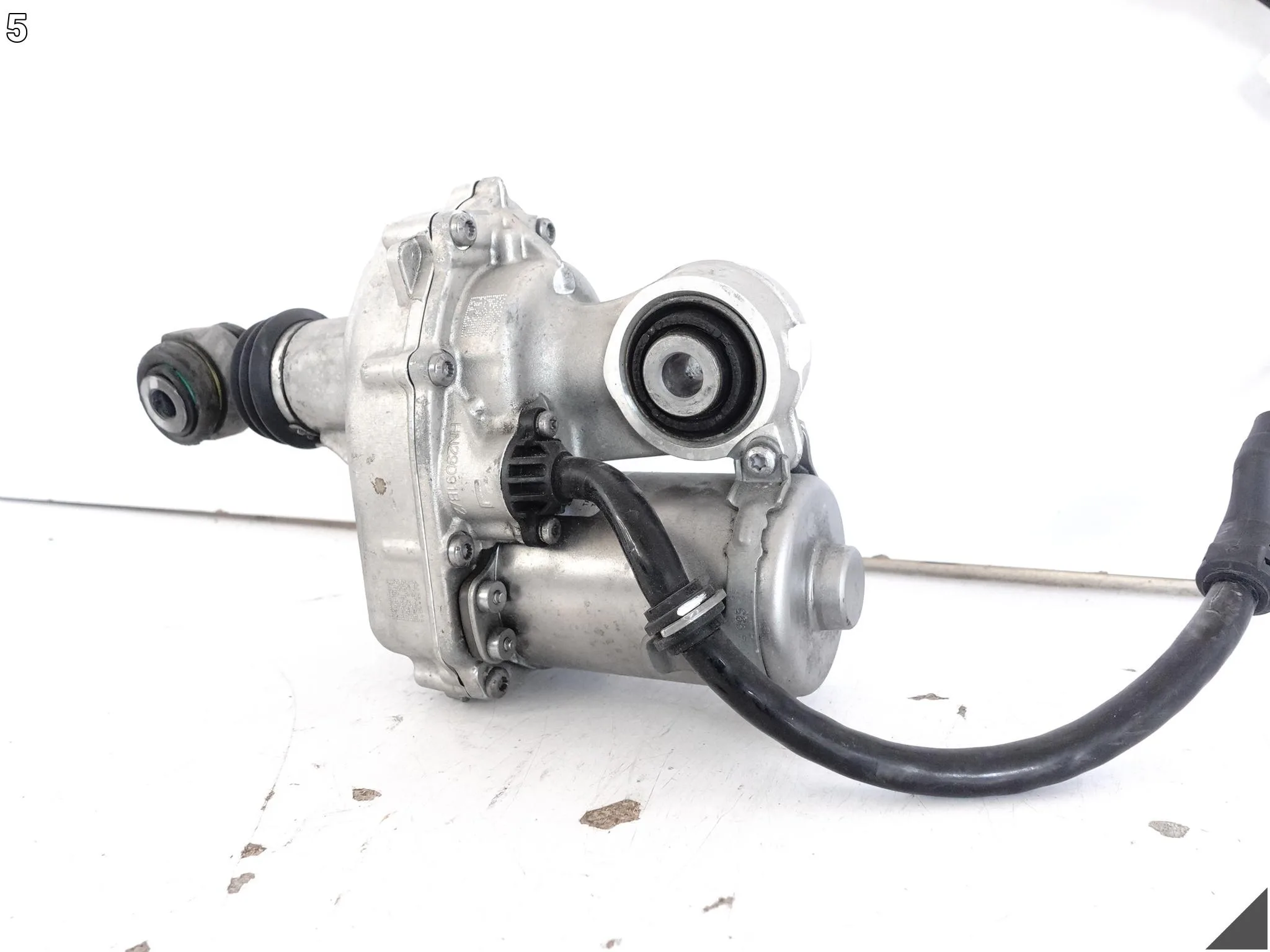 PORSCHE 911 992 19- MECHANIZM SILNICZEK UKŁADU SKRĘTNEGO TYLNEJ OSI LEWY a350920c1dcd3b2c72b7462c922bdaab