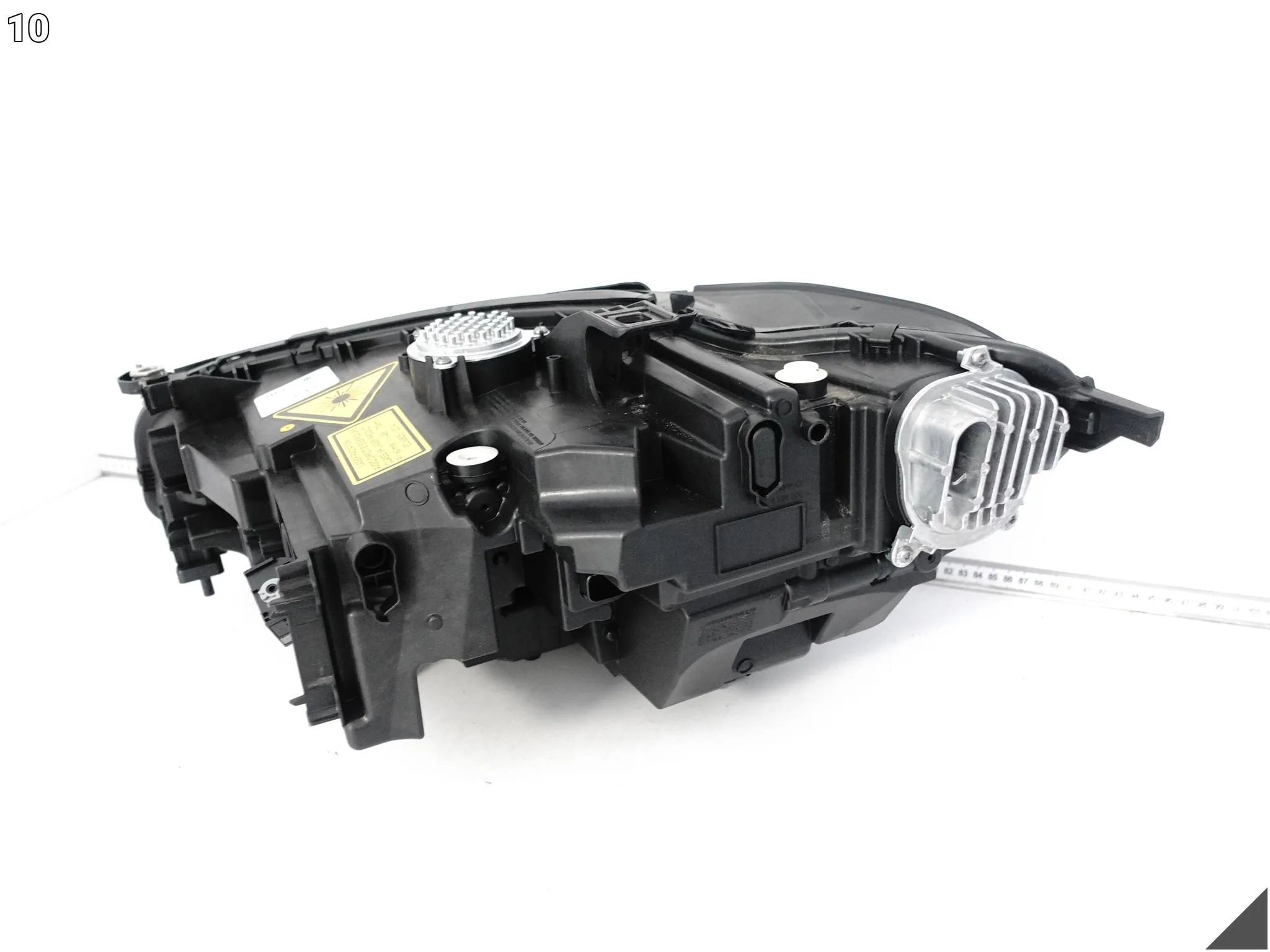 BMW M8 F91 F92 F93 8 G14 G15 G16 18- LAMPA LASER PRAWA PRZÓD SHADOW LINE EU d7d7ccea01cb8491735c9b5df32948f3