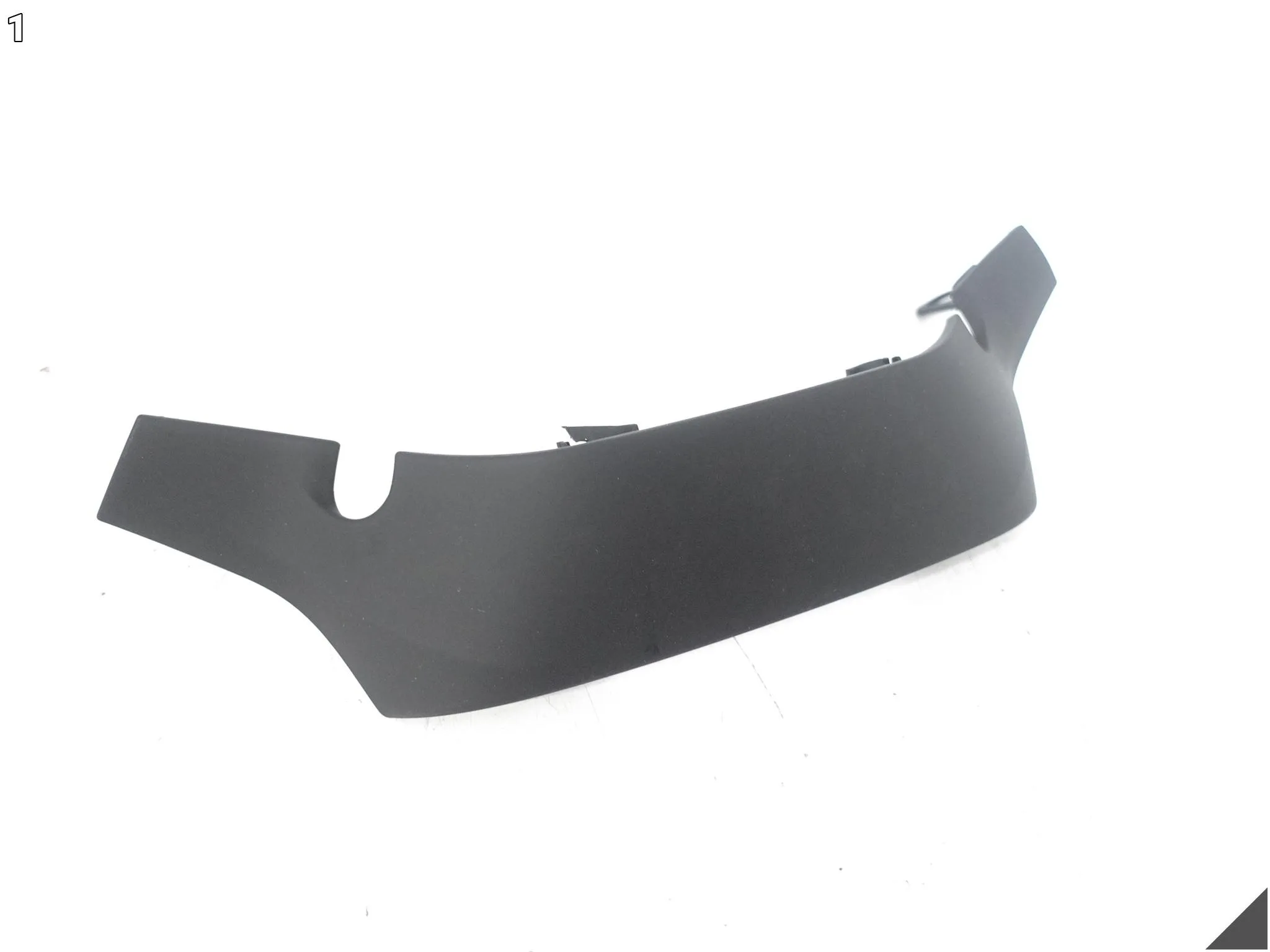 BMW M8 F91 F92 M5 F90 X3M F97 X4M F98 GÓRNA OSŁONA LISTWA BLENDA KIEROWNICY 47b37a76670f83504cd09b7b628d404b