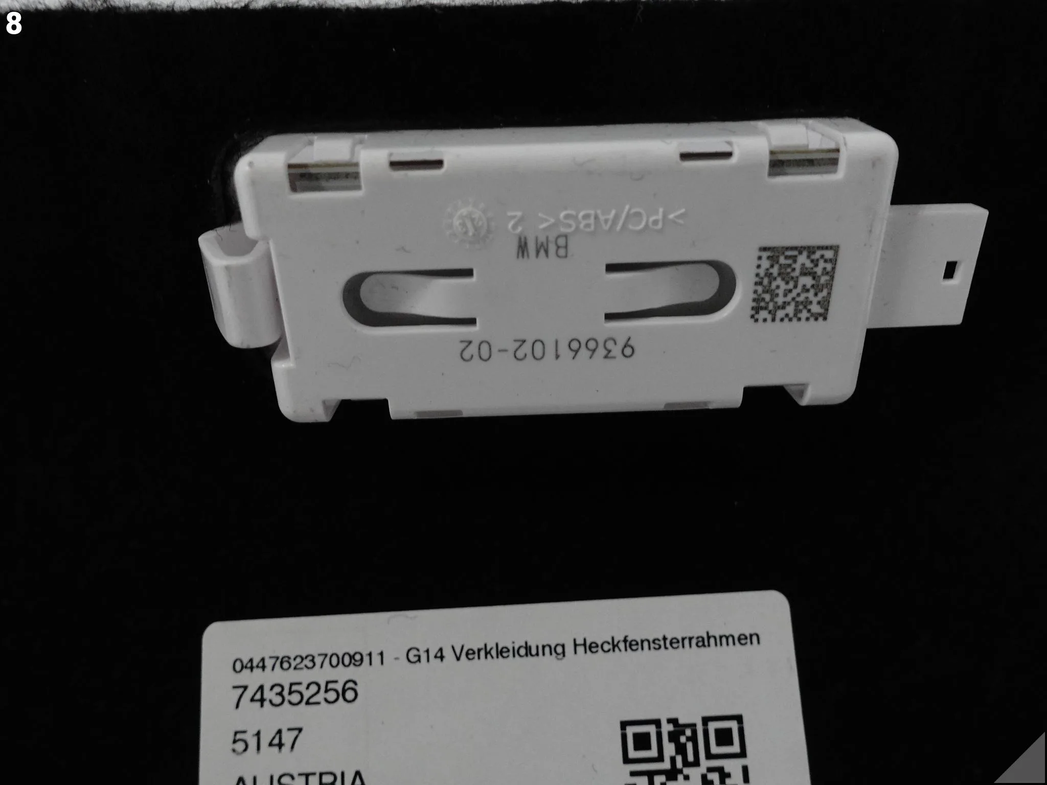 BMW M8 F91 8 G14 CABRIO 18- OBUDOWA RAMY SZYBY TYLNEJ + OŚWIETLENIE LED 1a3c25db84a2a2891799b66345432be2