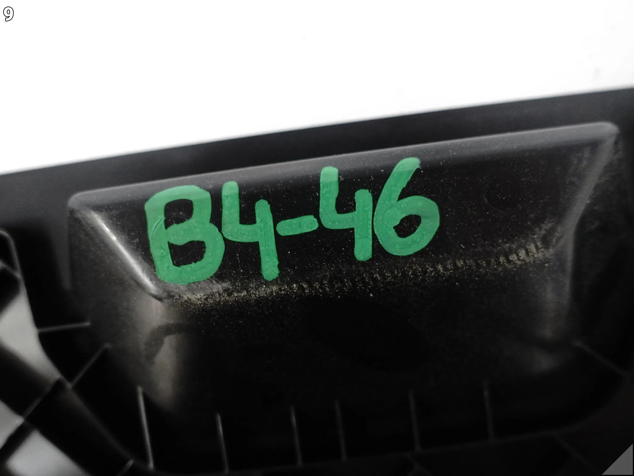 BMW M8 F91 F92 F93 8 G14 G15 G16 18- OSŁONA POKRYWA BOCZEK BAGAŻNIKA TYŁ R 38d26aa95d6ad467e9dc593c84216ede