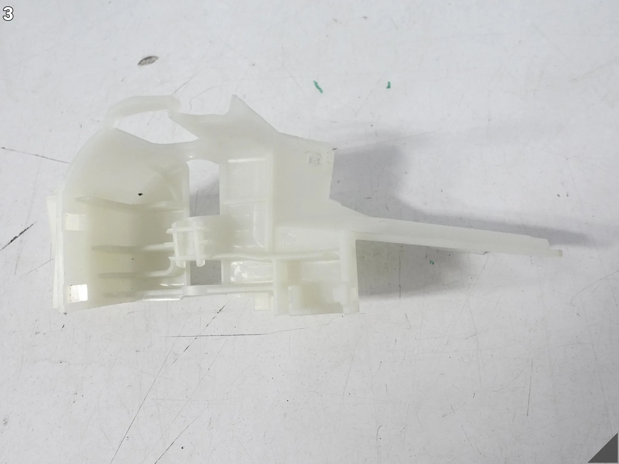 BMW M8 F91 F92 F93 8 G14 G15 G16 18- ADAPTER WSPORNIKA KLAMKI DRZWI PRZÓD L fbfd6717f0b7b677db0c302b553dbae4