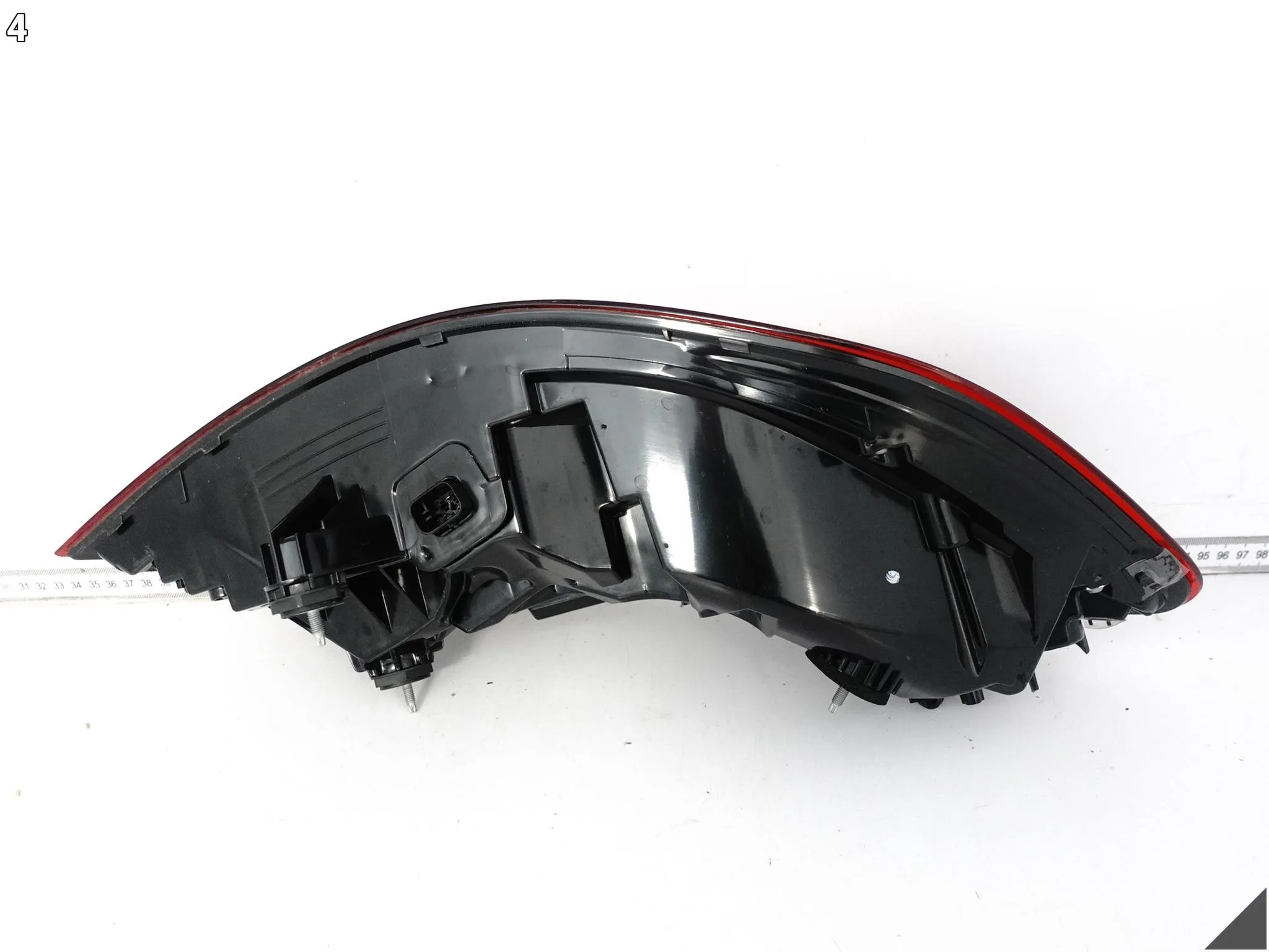 BMW M8 F91 F92 F93 8 G14 G15 G16 18- LAMPA LED W BŁOTNIK TYŁ PRAWA EU 19c19dc9a728328e9db2694e948d76ba