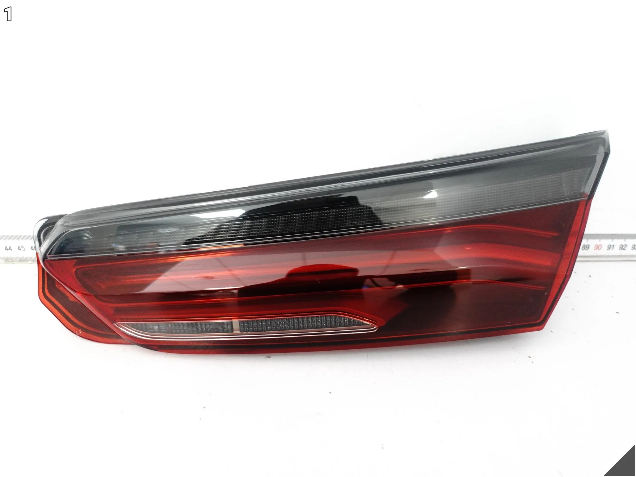 BMW M8 F91 F92 F93 8 G14 G15 G16 18- LAMPA LED KLAPA BAGAŻNIKA TYŁ PRAWA EU 4037a4e2147e8f06a30849c2c060c2e0