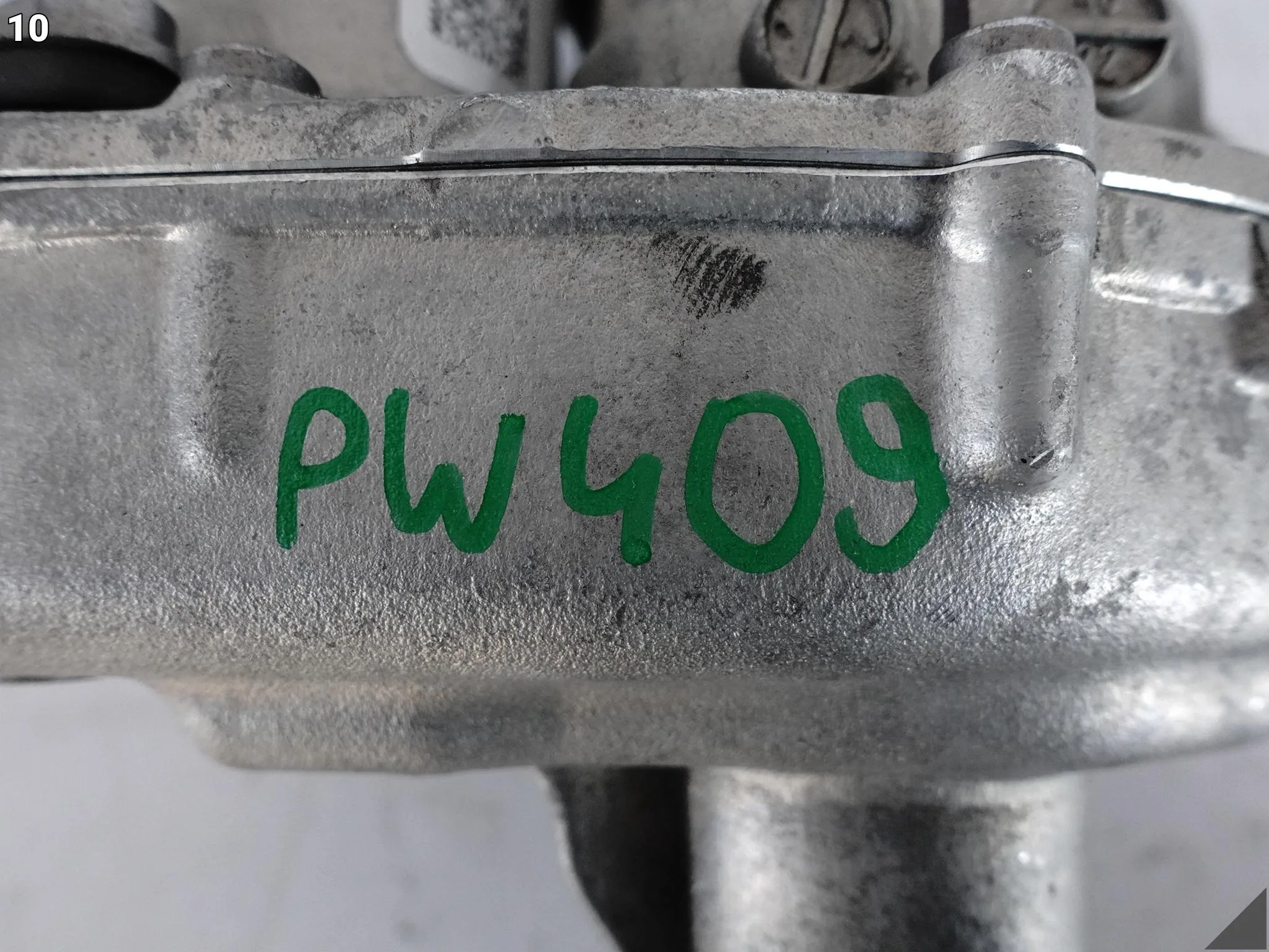 PORSCHE 911 992 19- MECHANIZM SILNICZEK UKŁADU SKRĘTNEGO TYLNEJ OSI LEWY d99c732a54339b6d965178b1d5d0f822