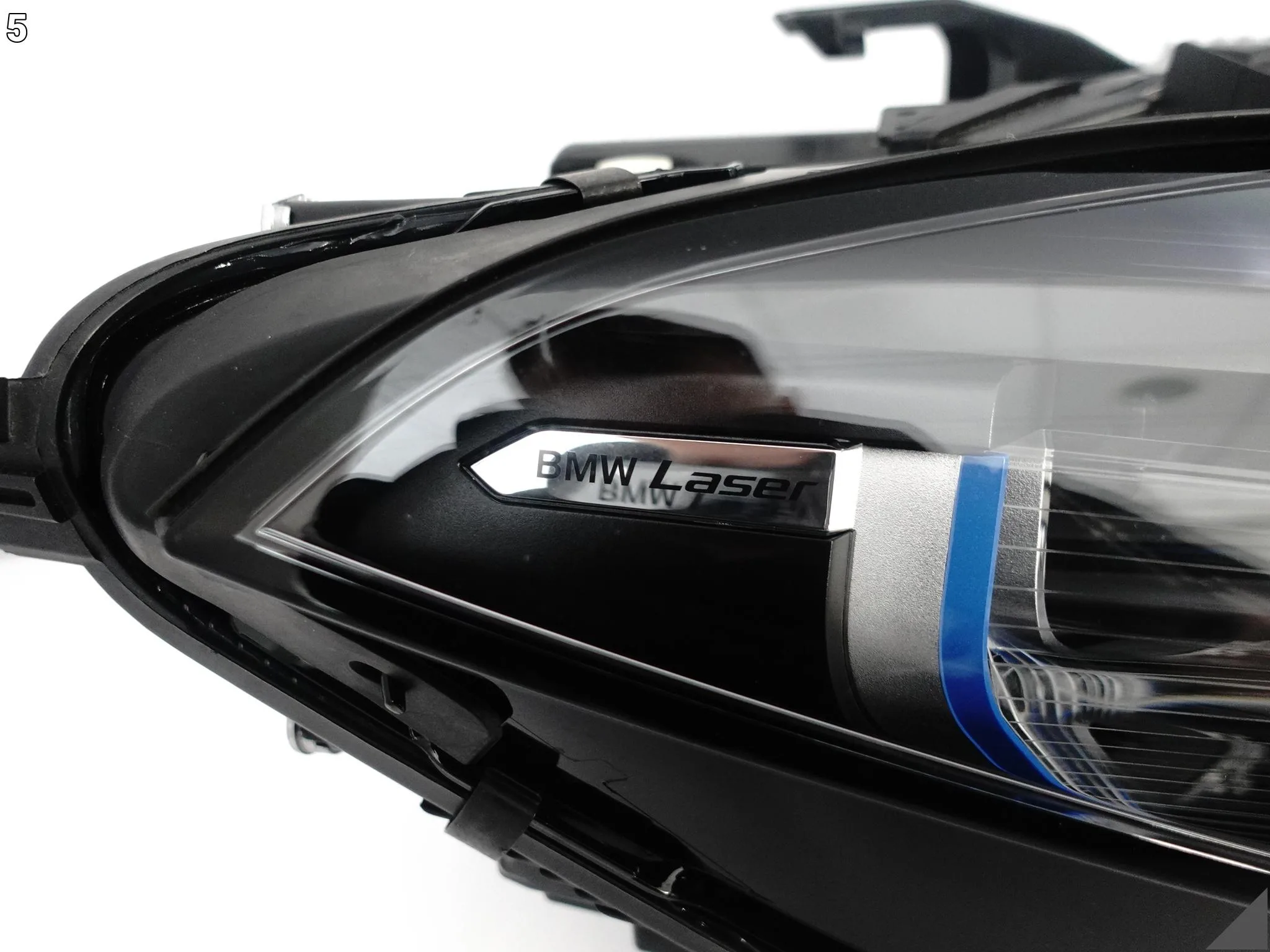 BMW M8 F91 F92 F93 8 G14 G15 G16 18- LAMPA LASER PRAWA PRZÓD SHADOW LINE EU 8c9cd7330f198380a032530451d11e21