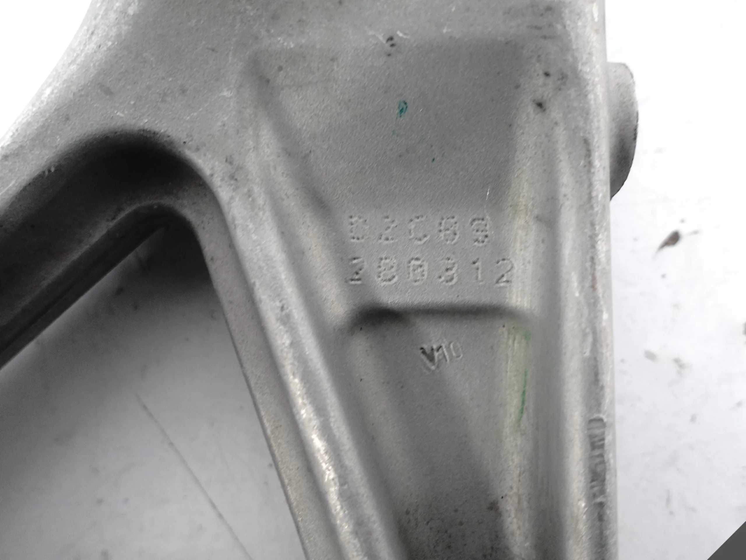 FERRARI F149 458 F12 WAHACZ LEWY PRZÓD 4500KM 09267266fc9afe88621b991e163bfb0e